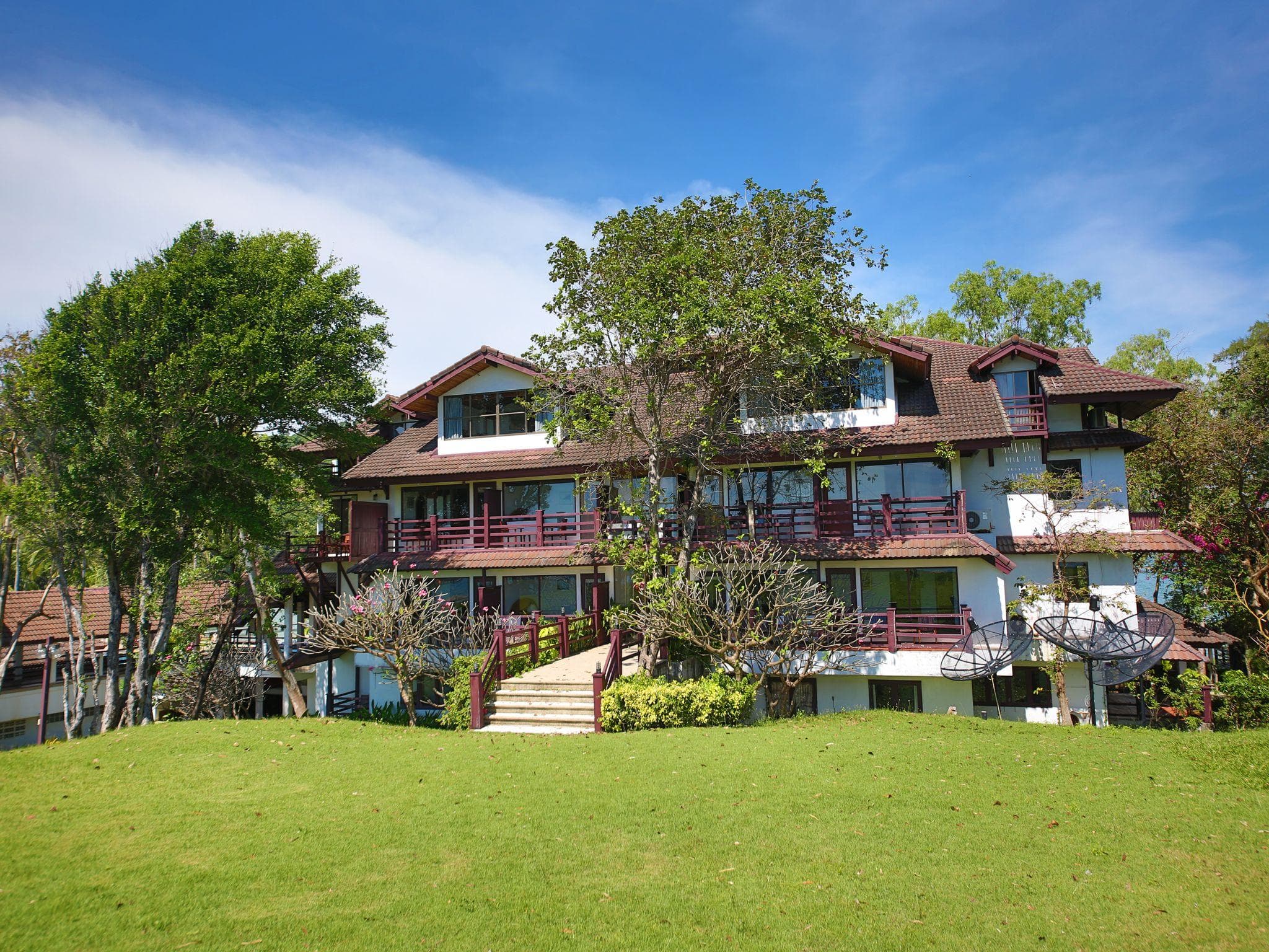 Rayong Resort Hotel photo 3