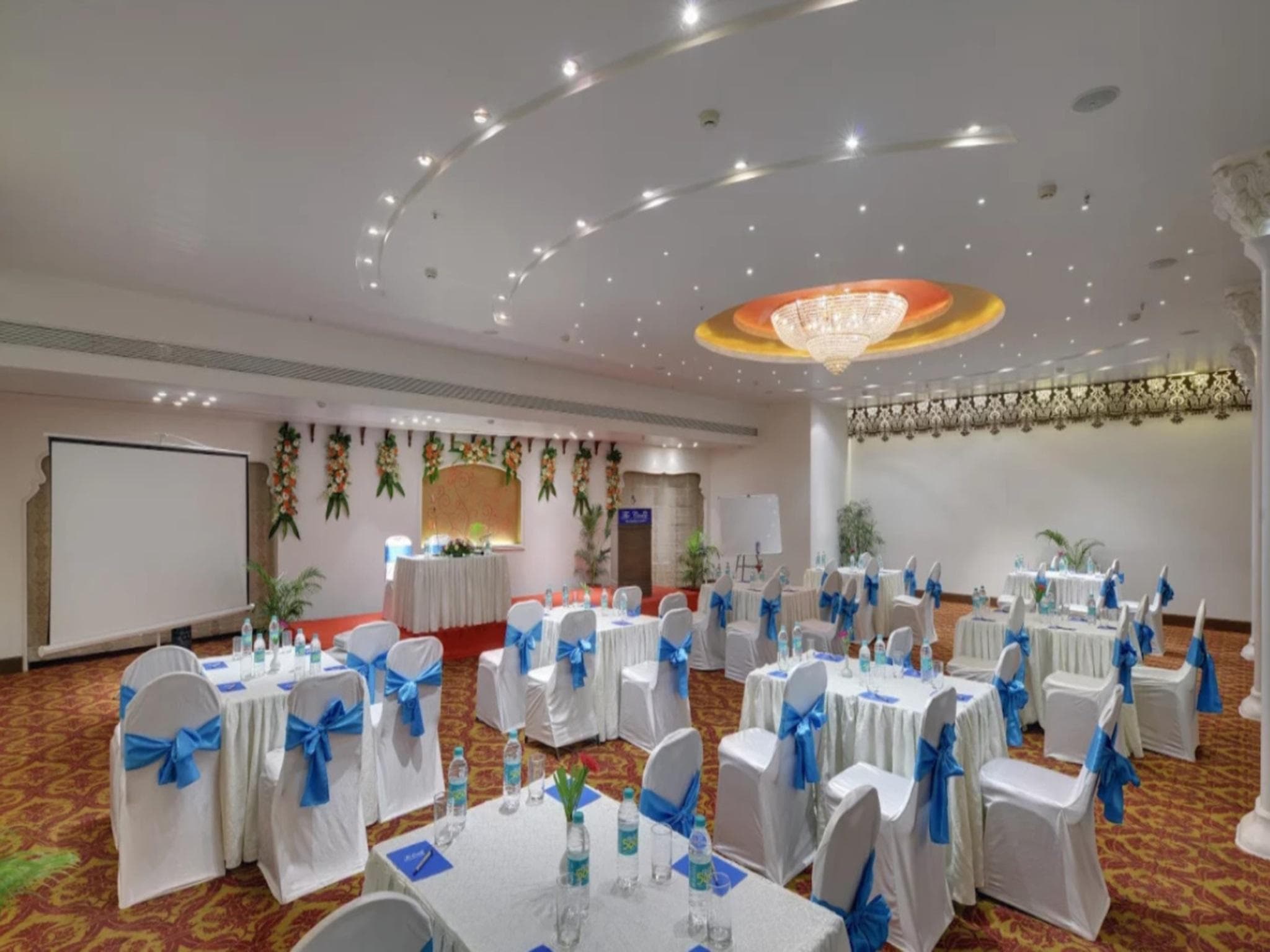 The Crown Goa Hotel photo 3