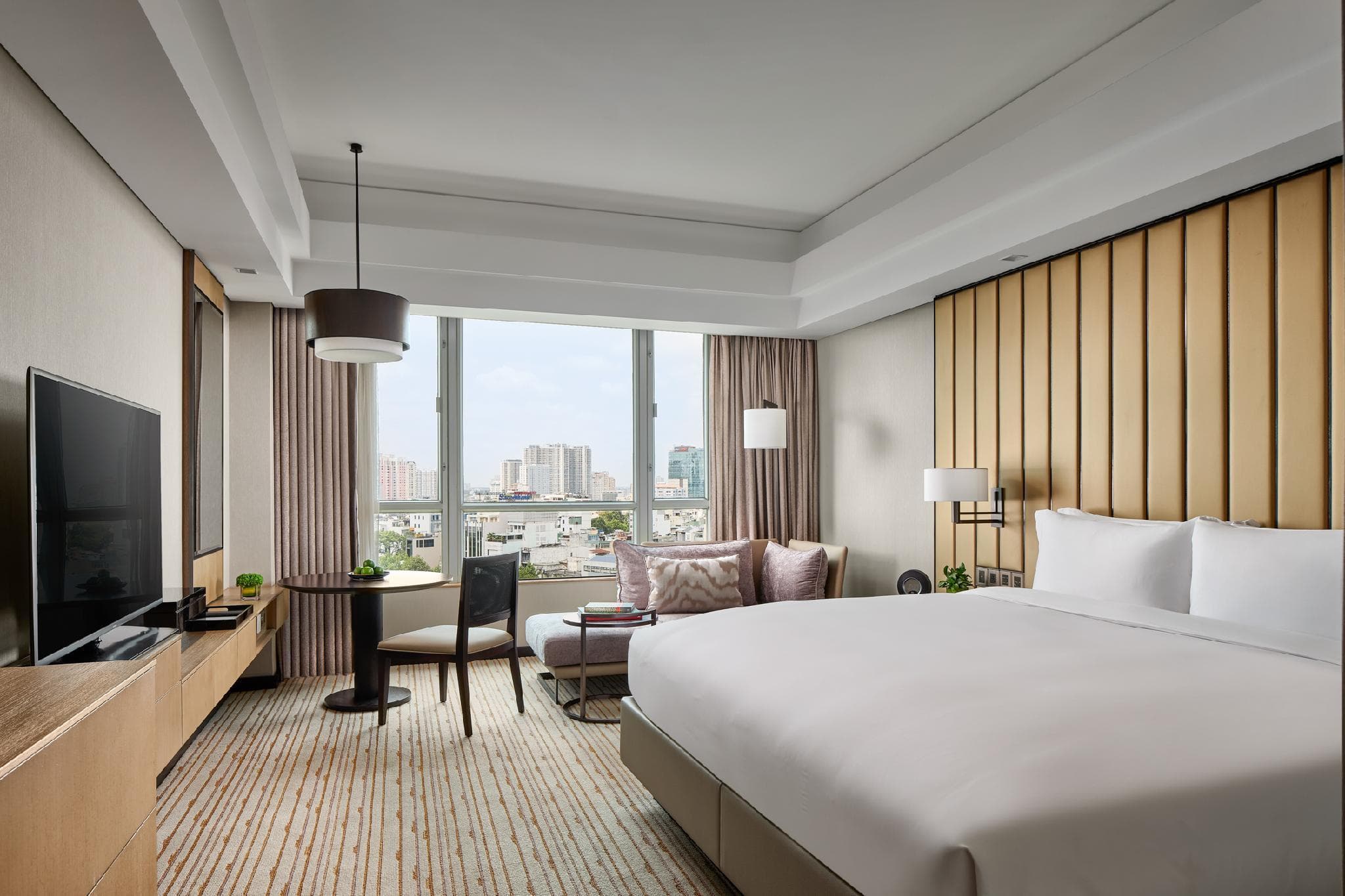 New World Saigon Hotel photo 2