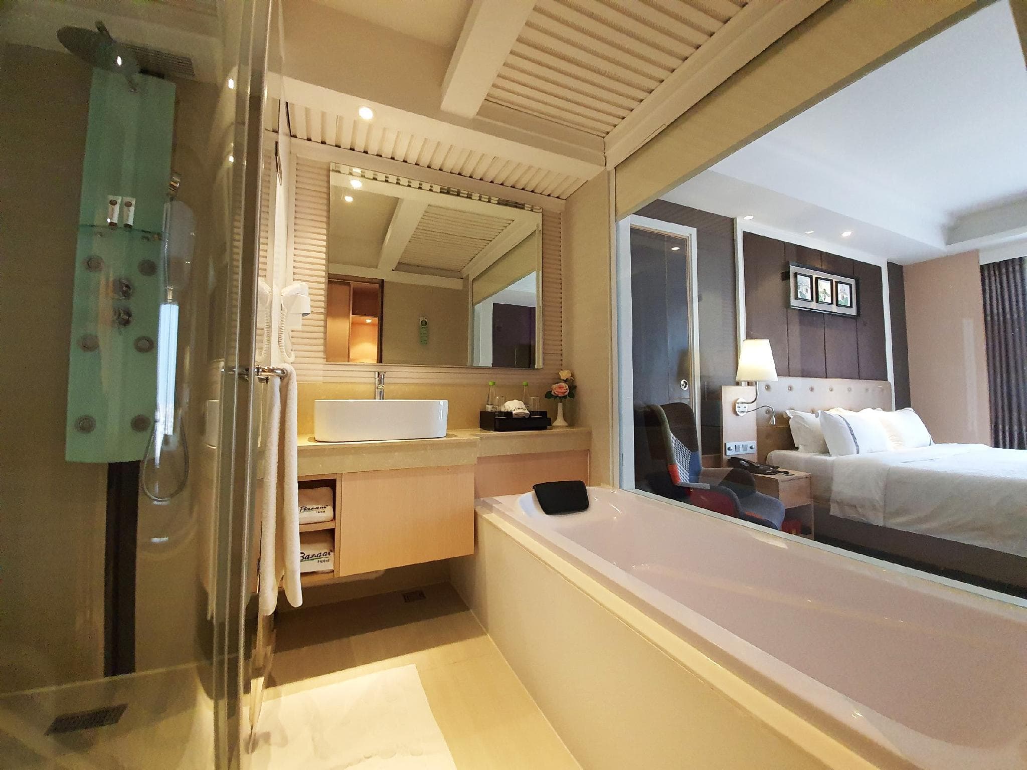 The Bazaar Hotel Bangkok – MRT Lat Phrao Ratchadapisek photo 2