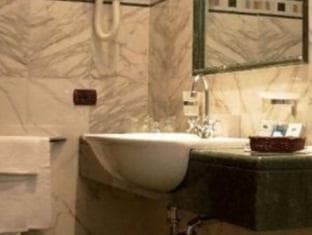 Genova Hotel photo 2