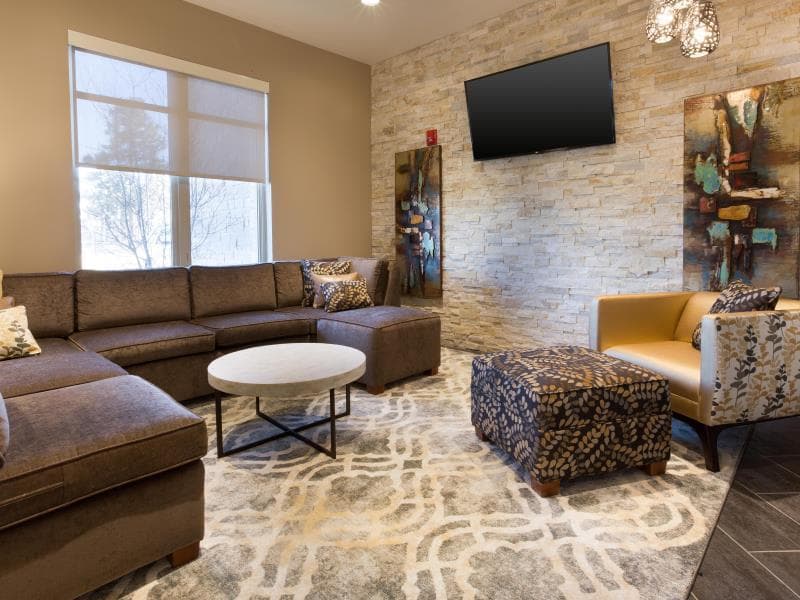 Drury Inn & Suites Louisville North