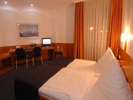 Hotel ATLANTA Darmstadt photo 2