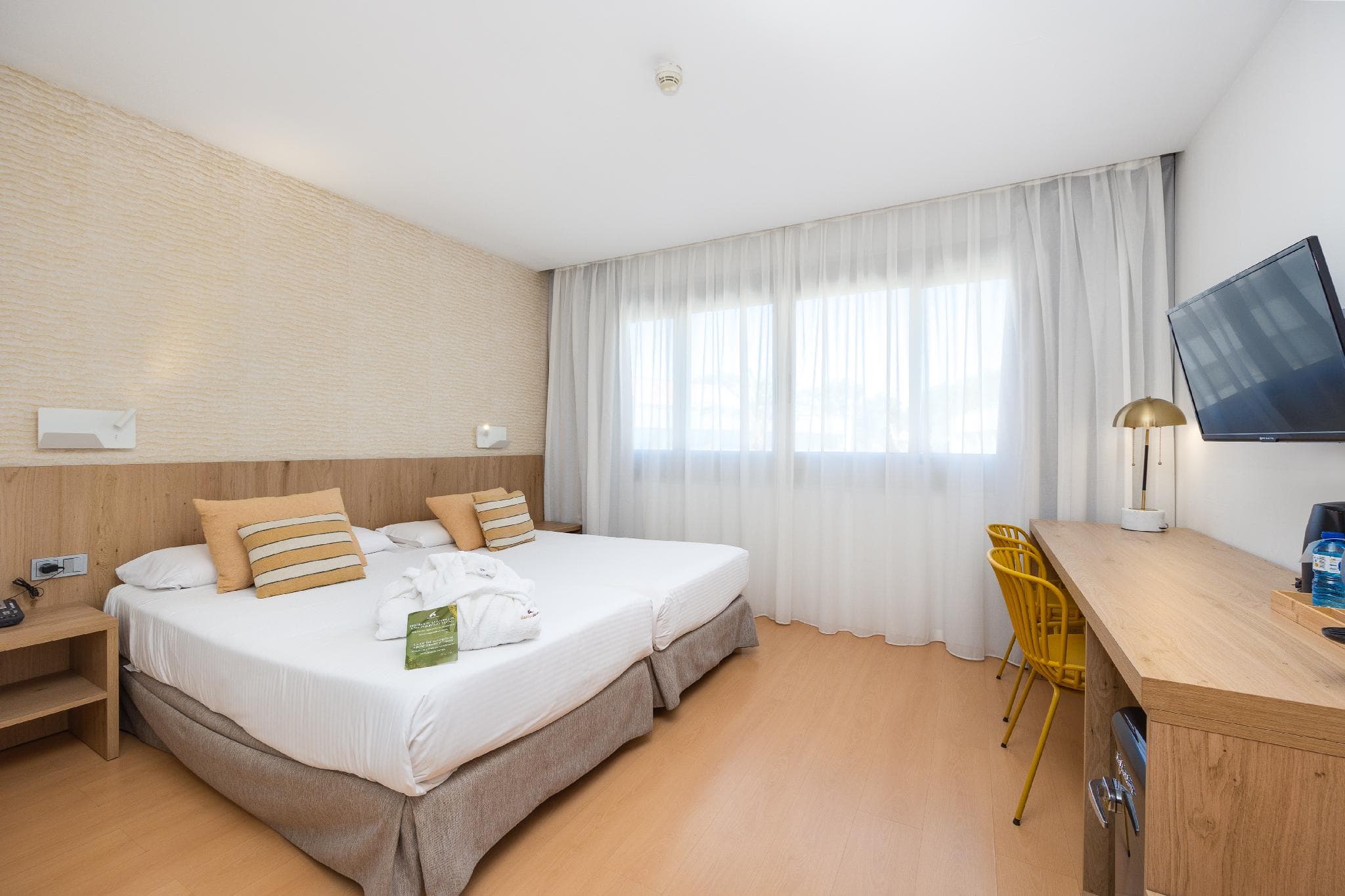 Hotel Daniya Alicante photo 2