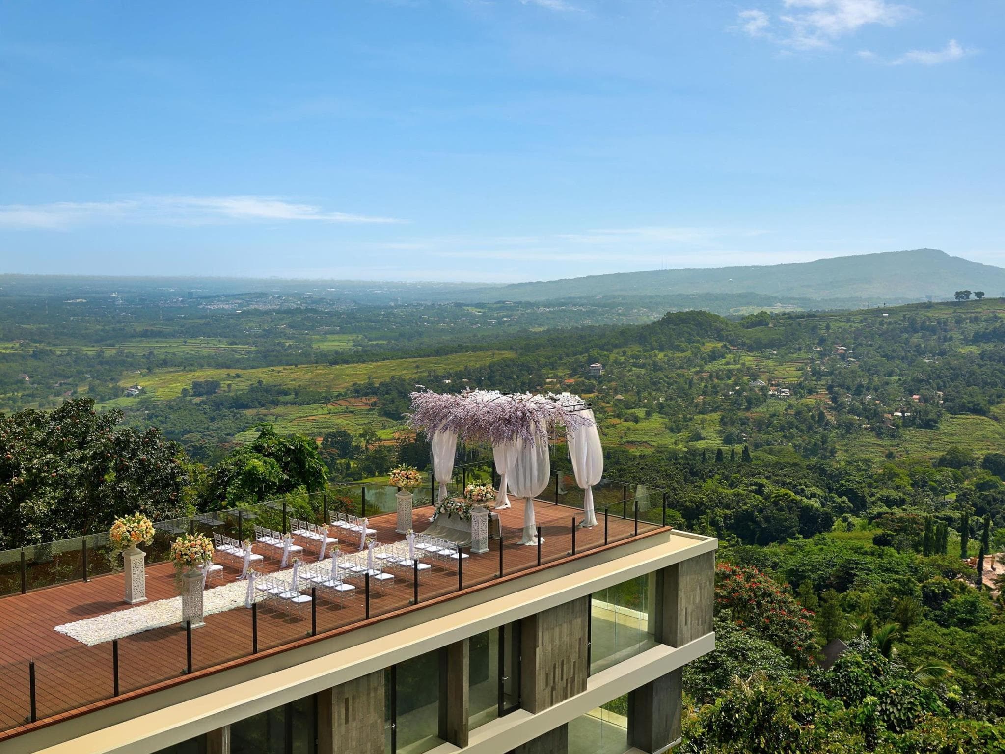 Royal Tulip Gunung Geulis Resort and Golf photo 3