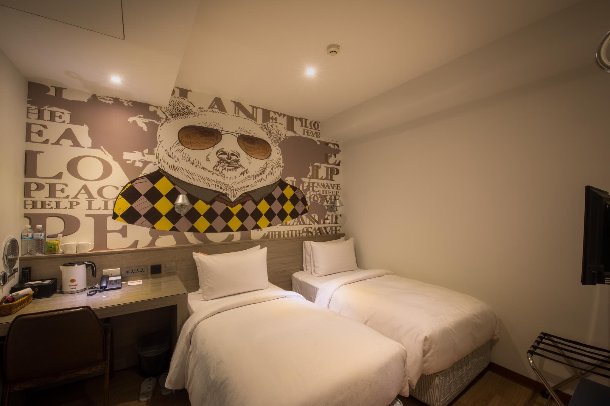 Legend Hotel Pier 2 photo 2