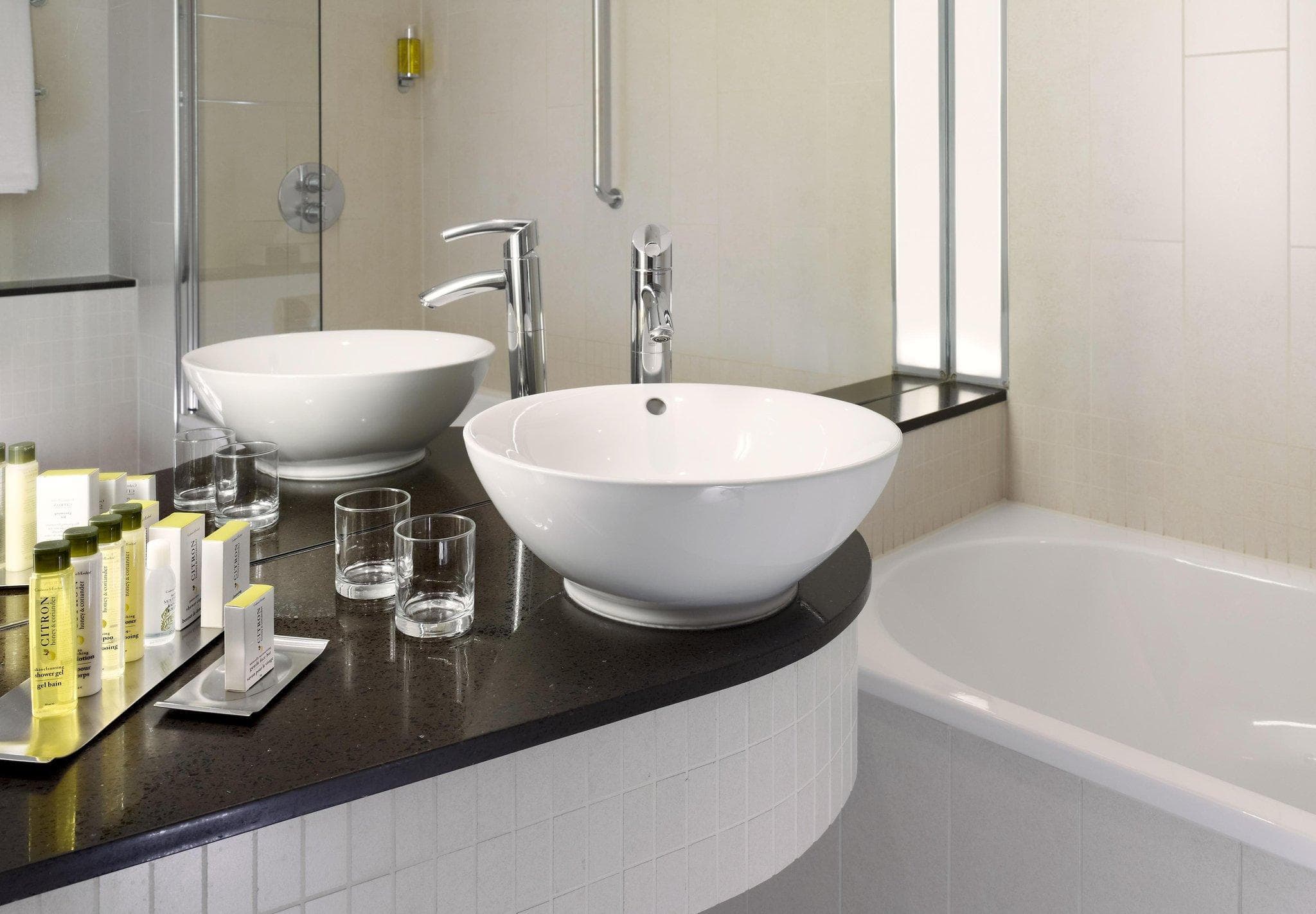 DoubleTree by Hilton London Heathrow Airport photo 5