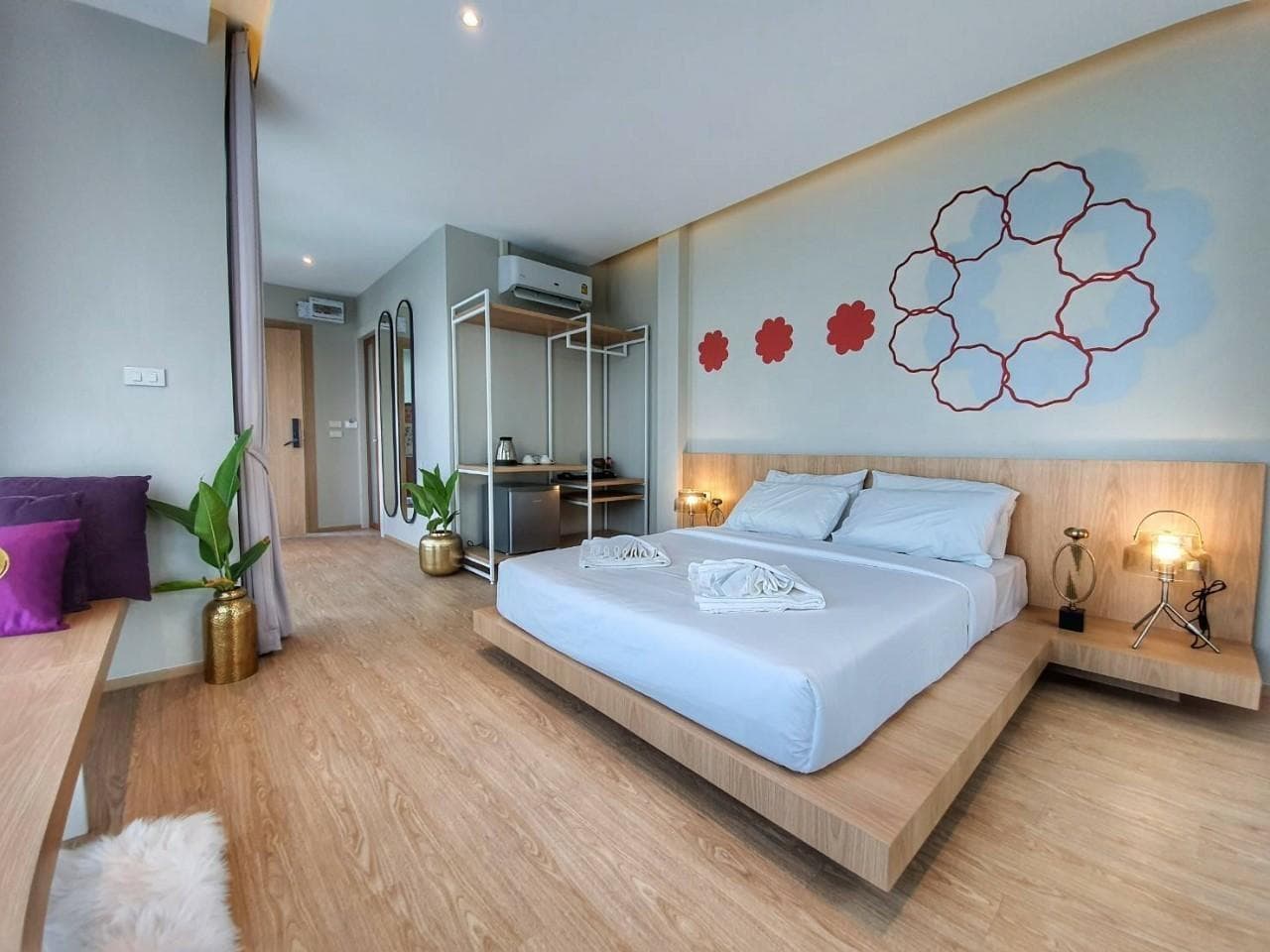 Platinum Hotel photo 2