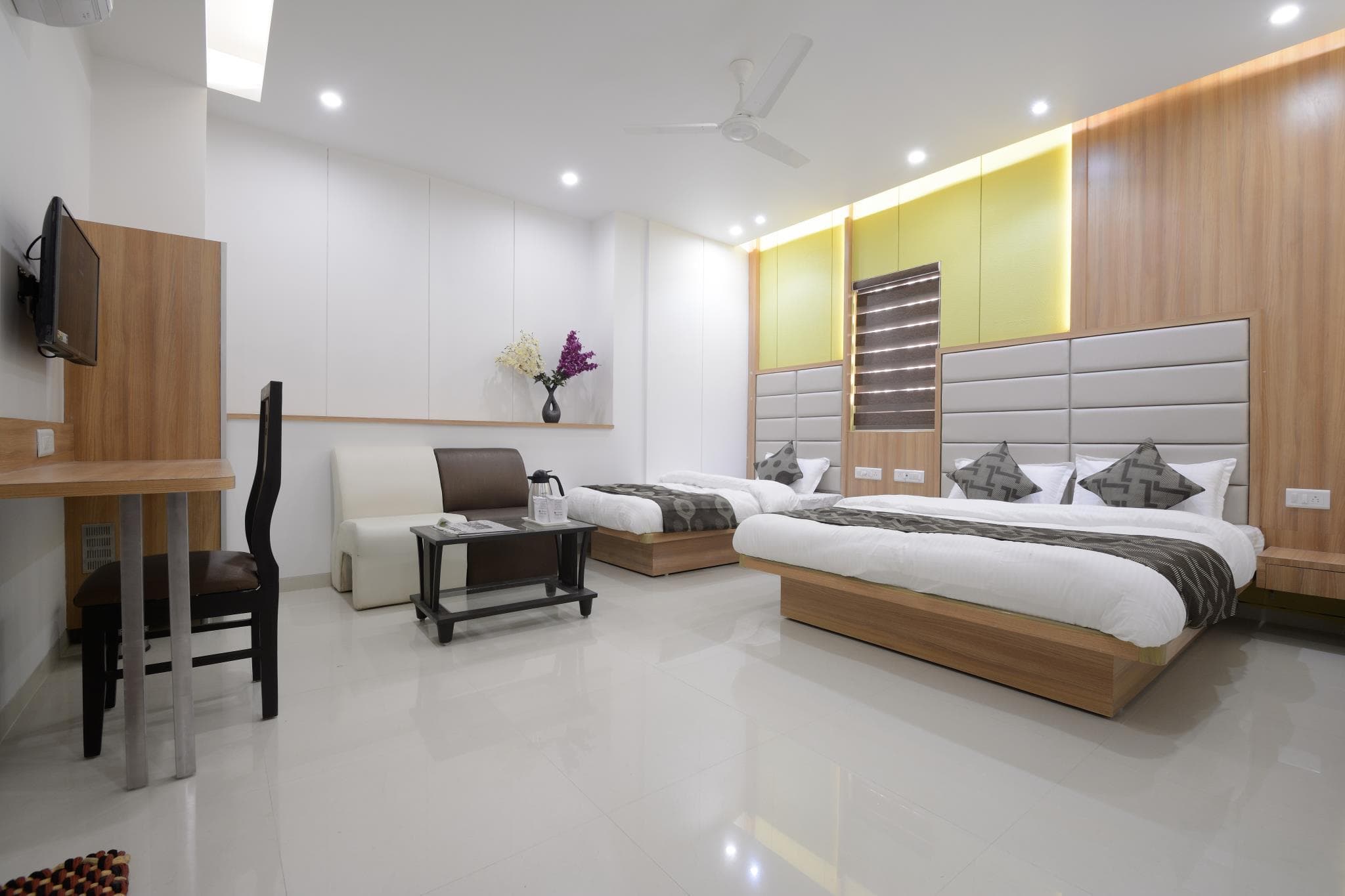Hotel One Up photo 2