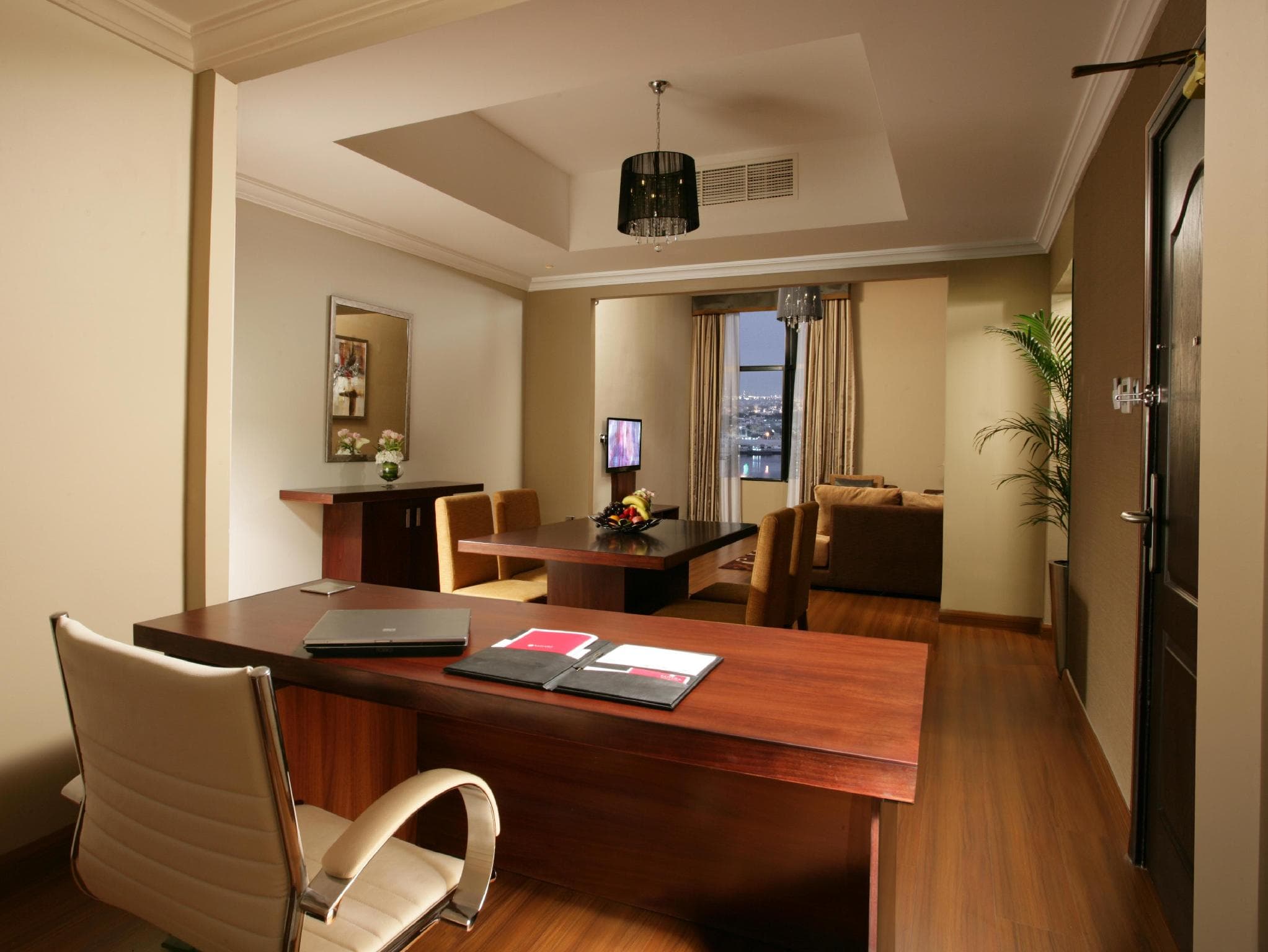 Ramada Hotel & Suites by Wyndham Ajman photo 4