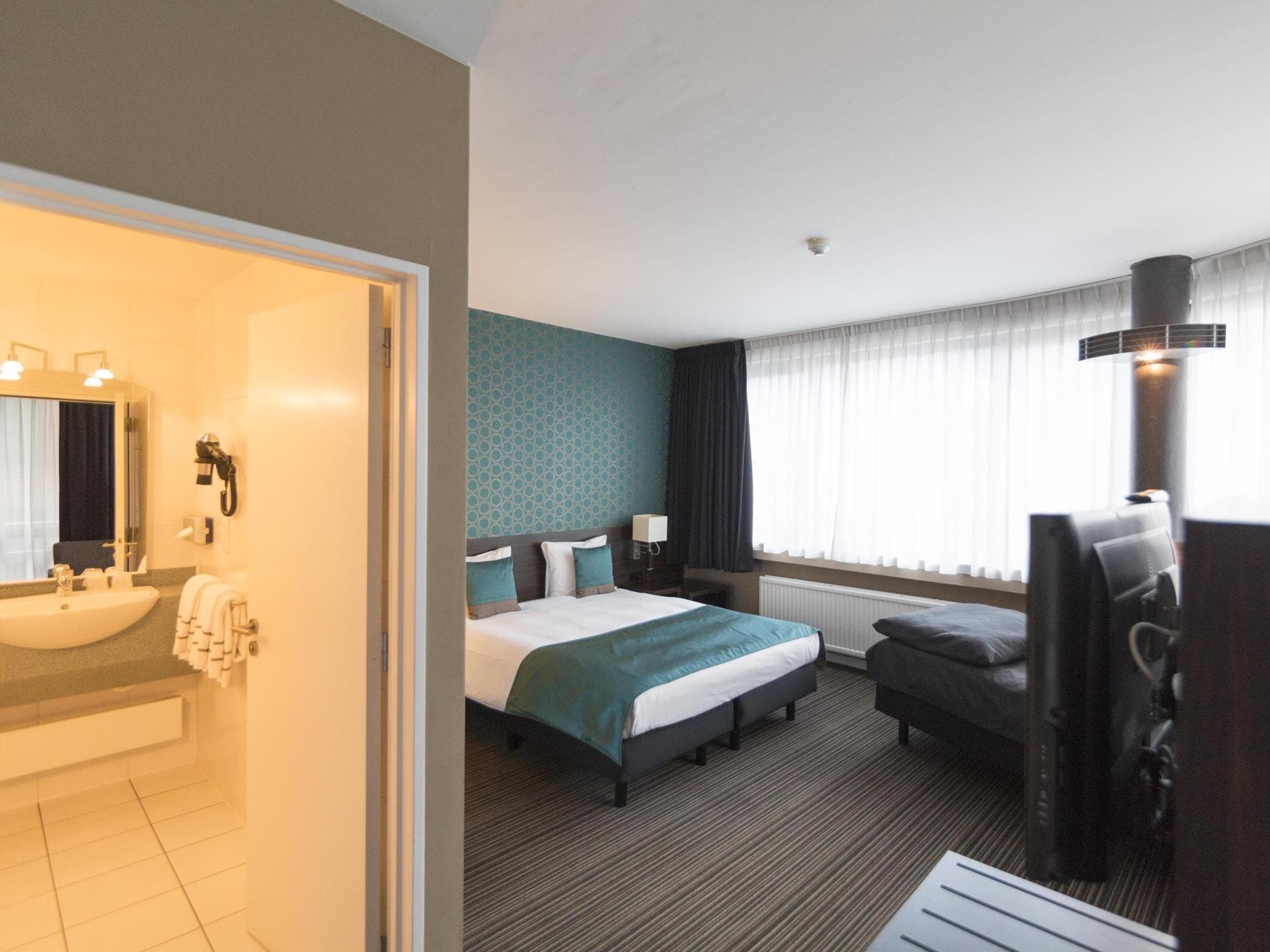 Hotel Docklands Antwerpen photo 3