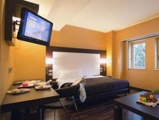 E' Hotel photo 3