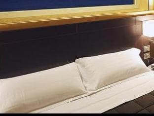 E' Hotel photo 4