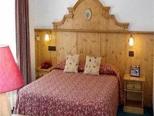 Hotel Vallee Blanche Courmayeur photo 3