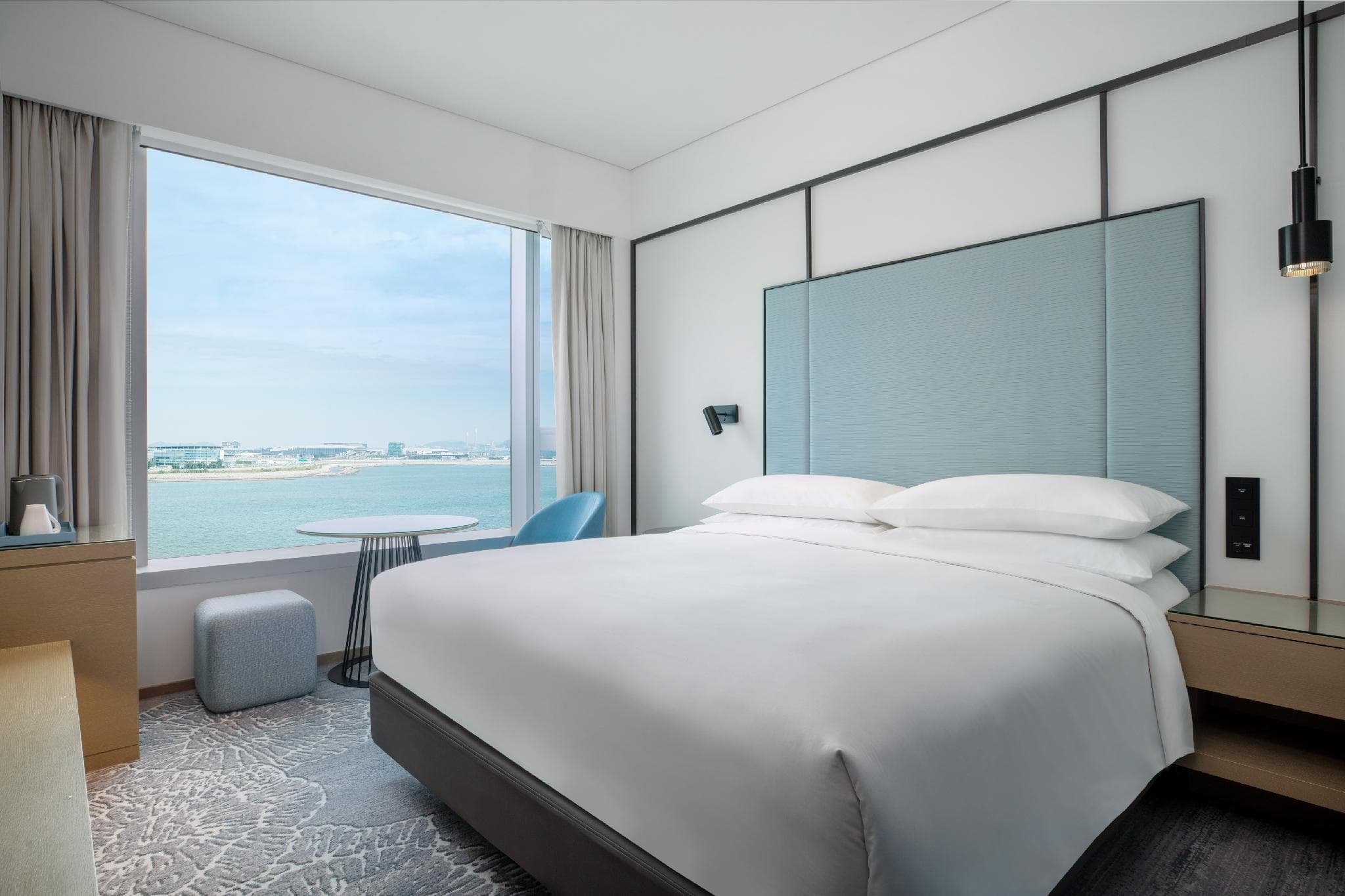 Four Points by Sheraton Hong Kong, Tung Chung photo 2