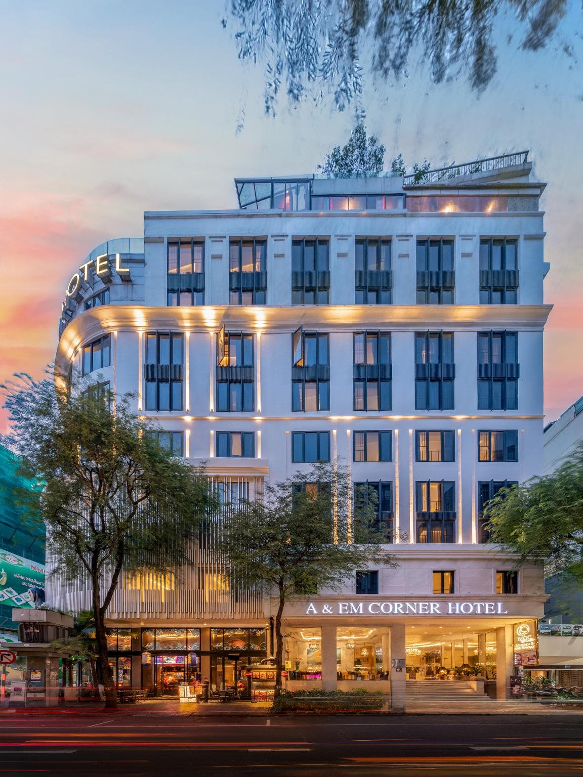 A & Em Saigon Hotel