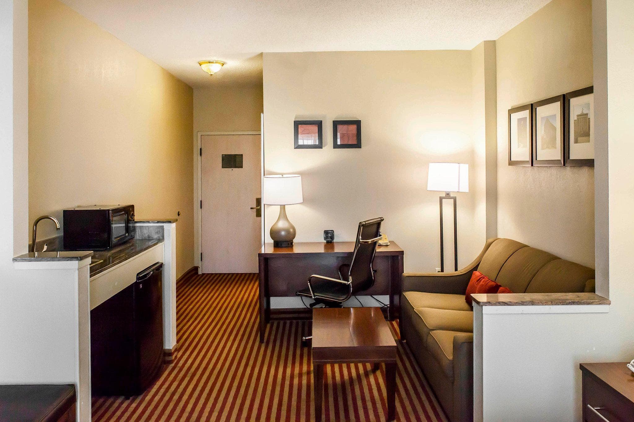 Comfort Suites Raleigh Walnut Creek photo 4