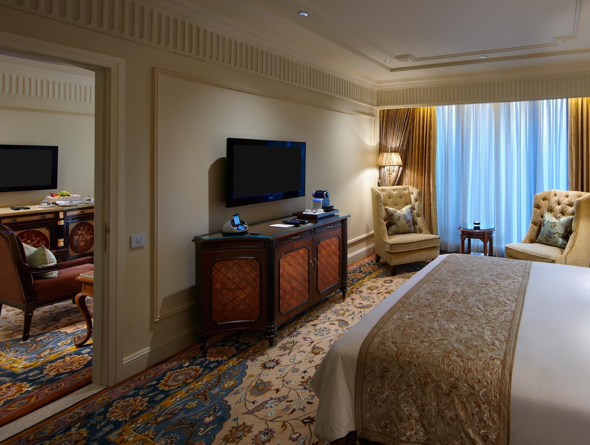The Leela Palace New Delhi photo 5
