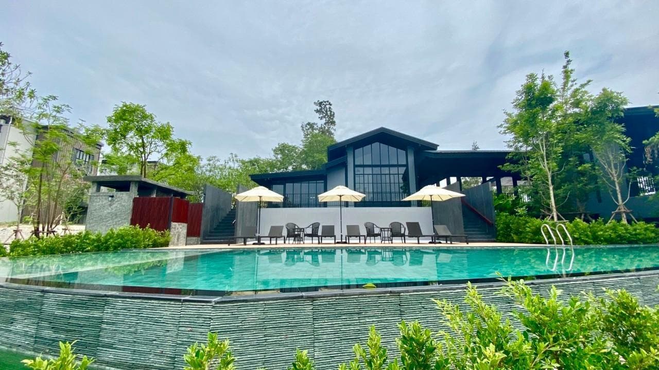 Greenhills Resort Siracha photo 3