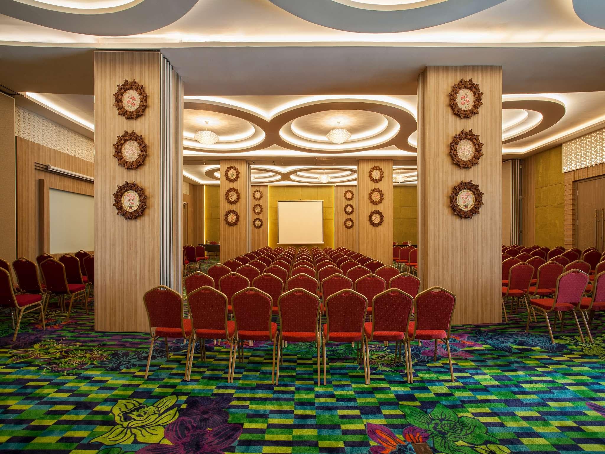 ibis Styles Cikarang photo 4