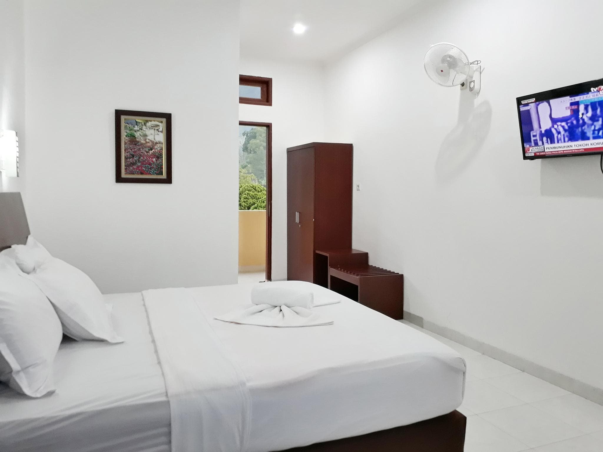 Rogate Beach Hotel photo 2