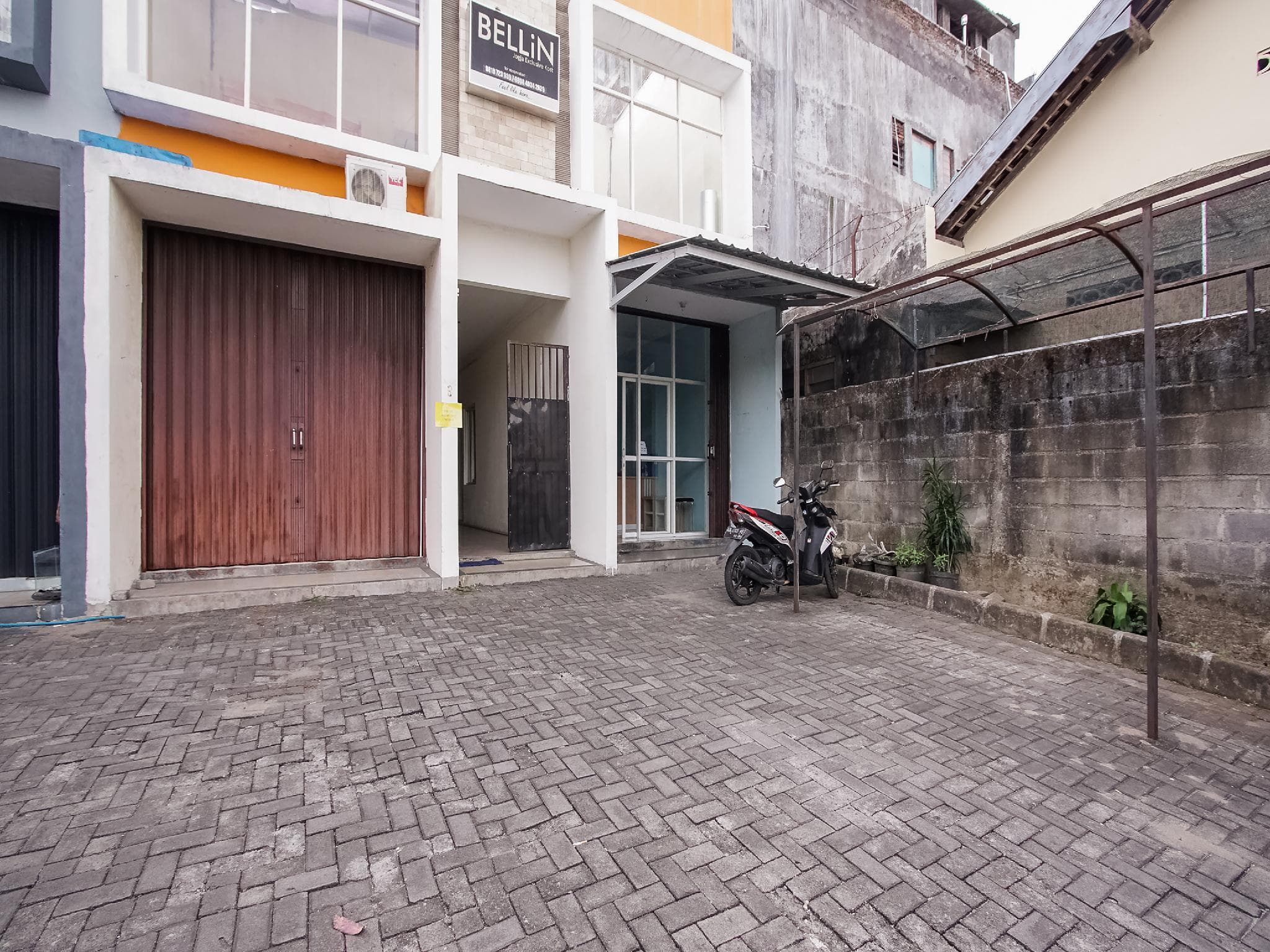 OYO 3788 Bellinn Kost Exclusive photo 4