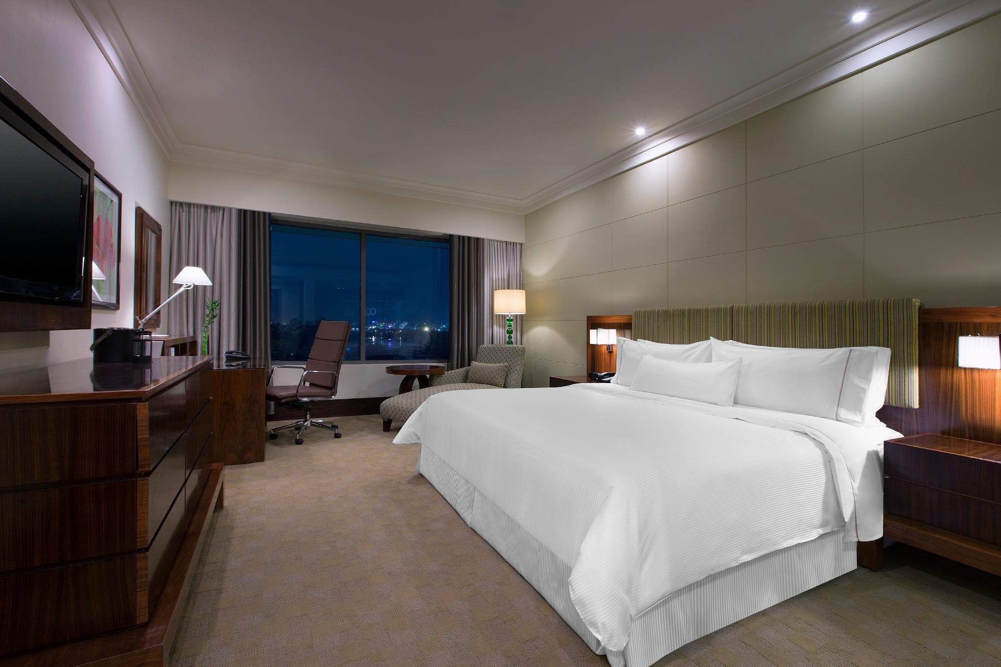 The Westin Pune Koregaon Park photo 2