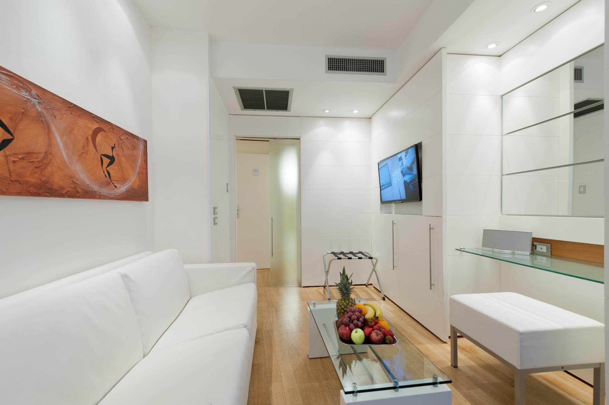 Hotel White photo 3