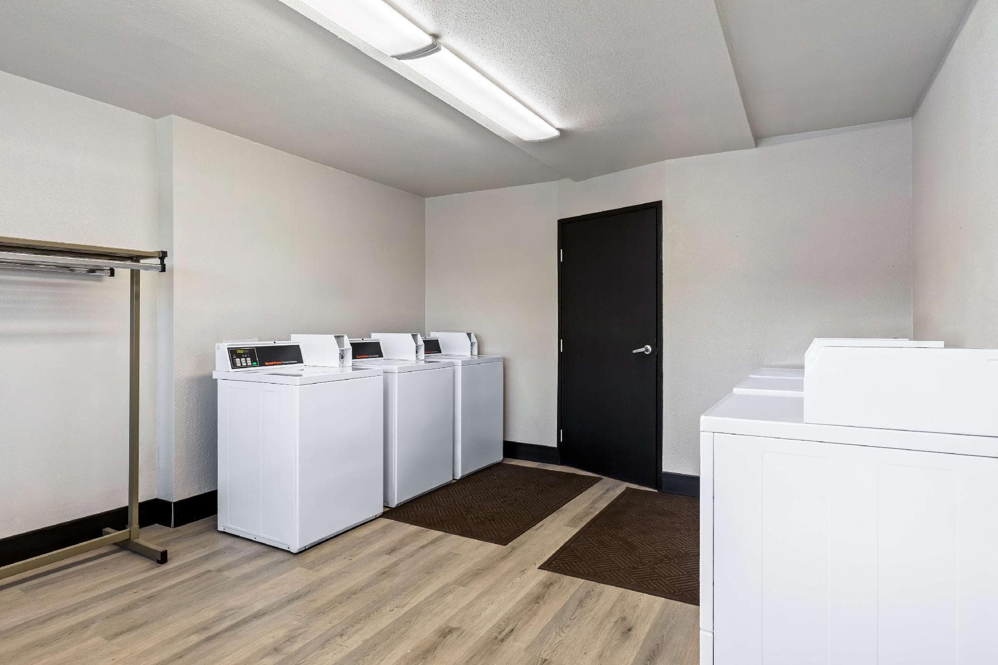 SureStay by Best Western Phoenix Airport photo 5