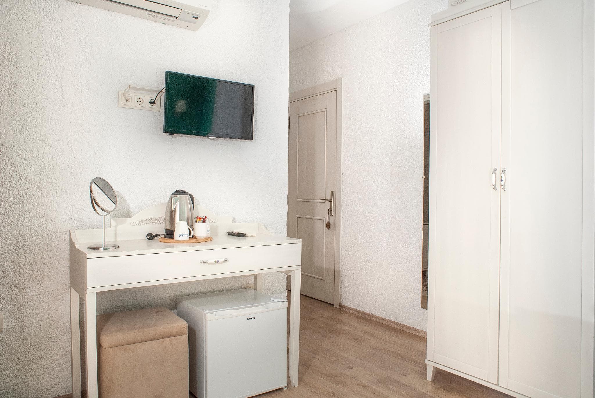 Sandal Alacati - Adult Only photo 2