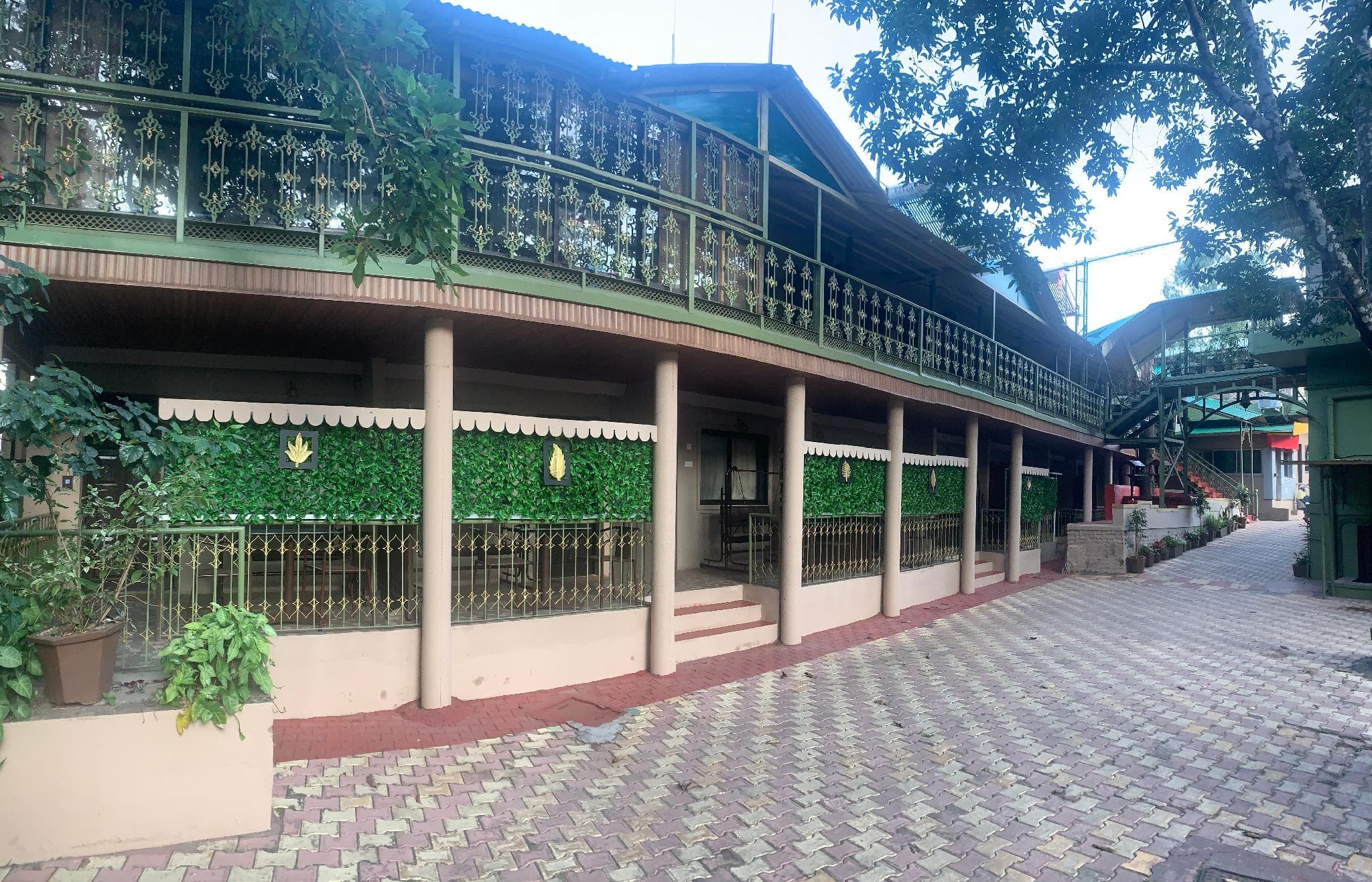 Pan Hill Hotel