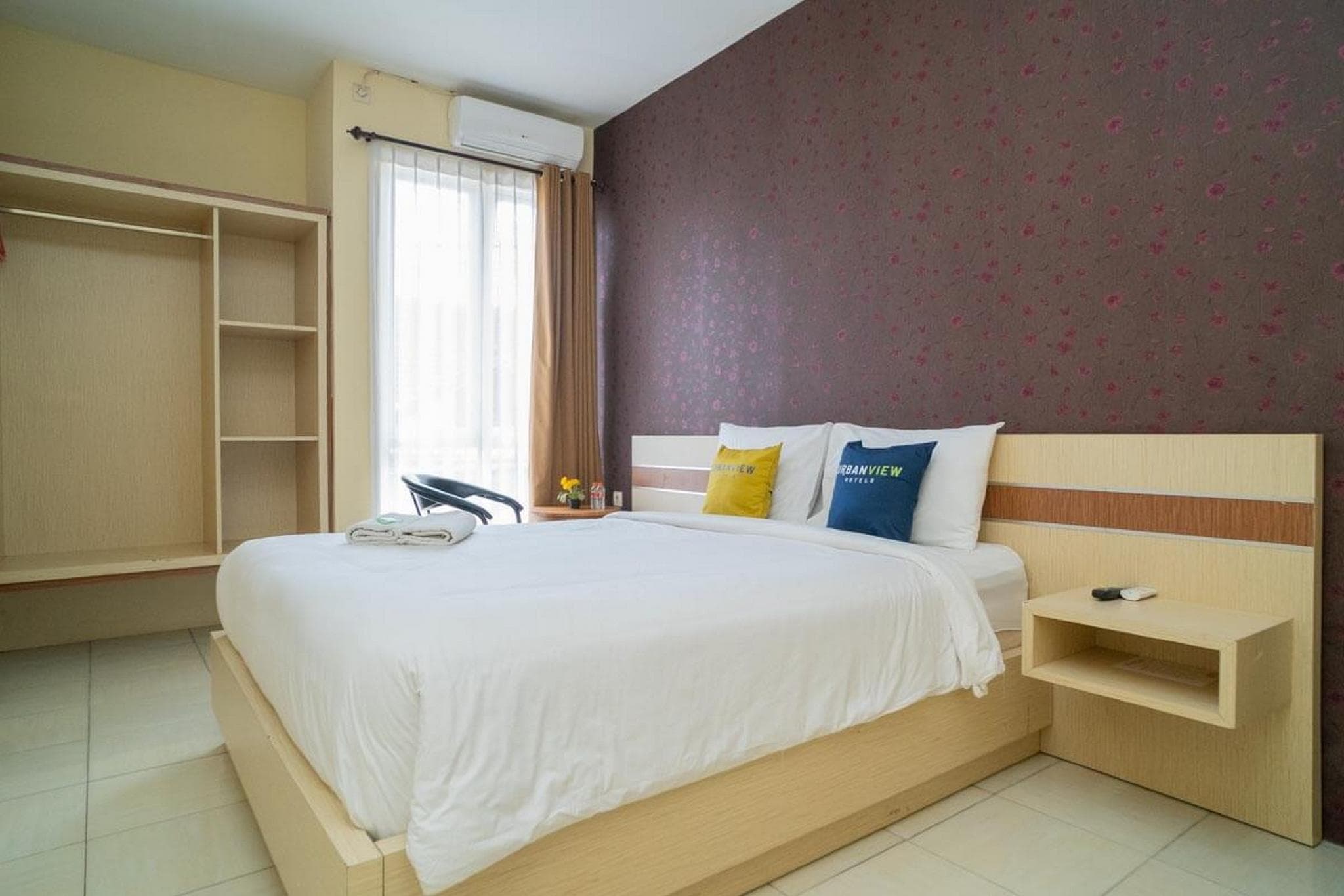 Urbanview Hotel Omah Anin Batu