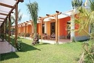 Hotel Baia Di Trainiti