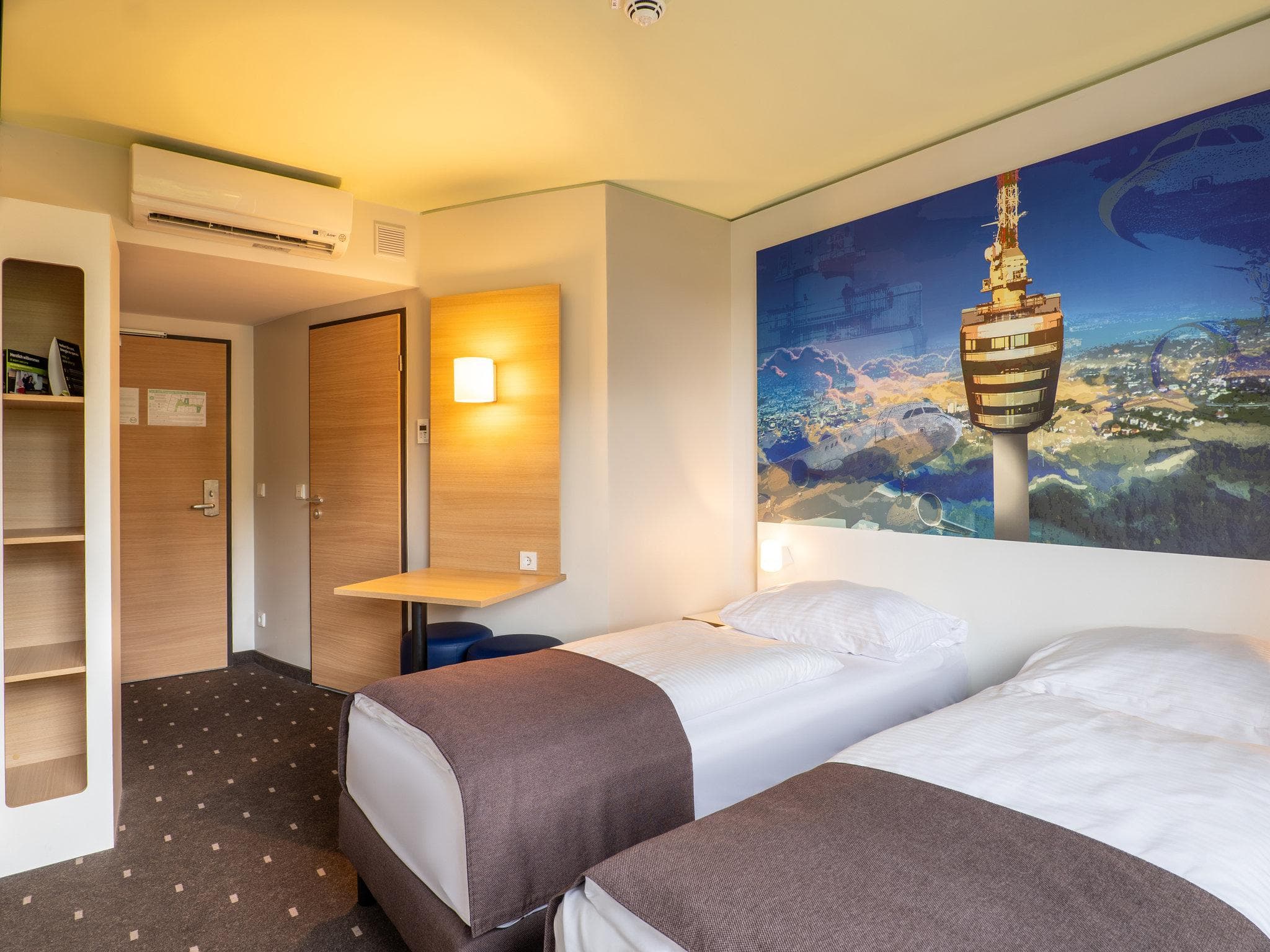 B&B HOTEL Stuttgart-Airport/Messe photo 5