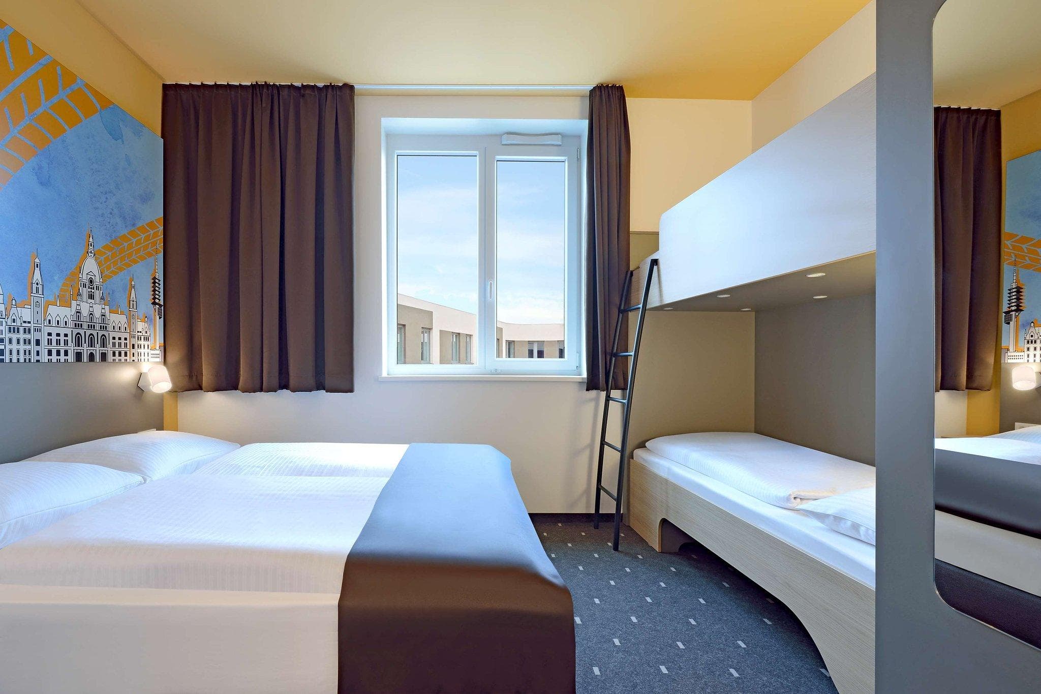 B&B Hotel Hannover-City photo 2