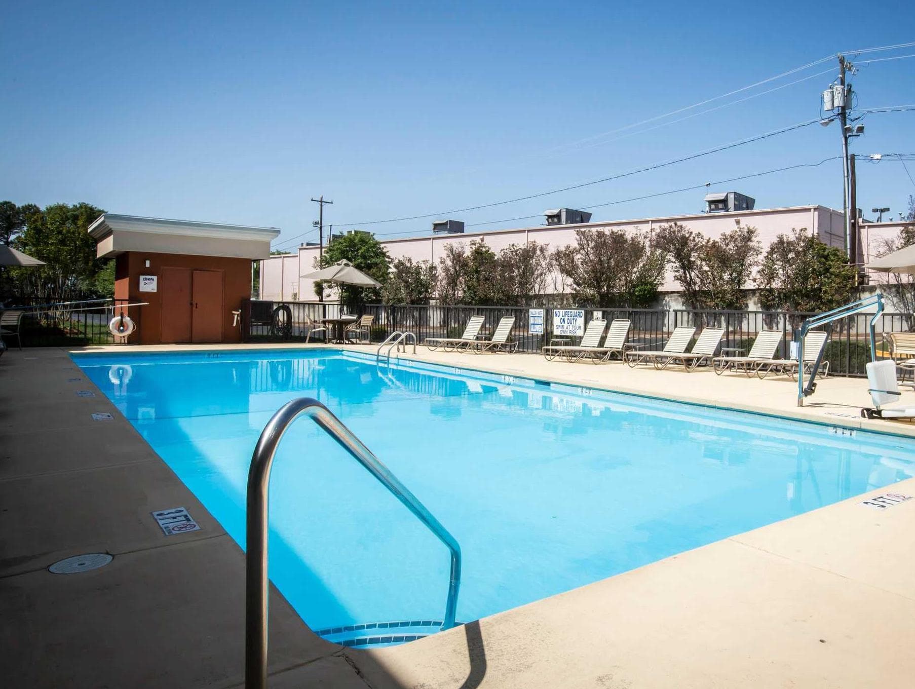 Quality Inn & Suites Greenville - Haywood Mall photo 4