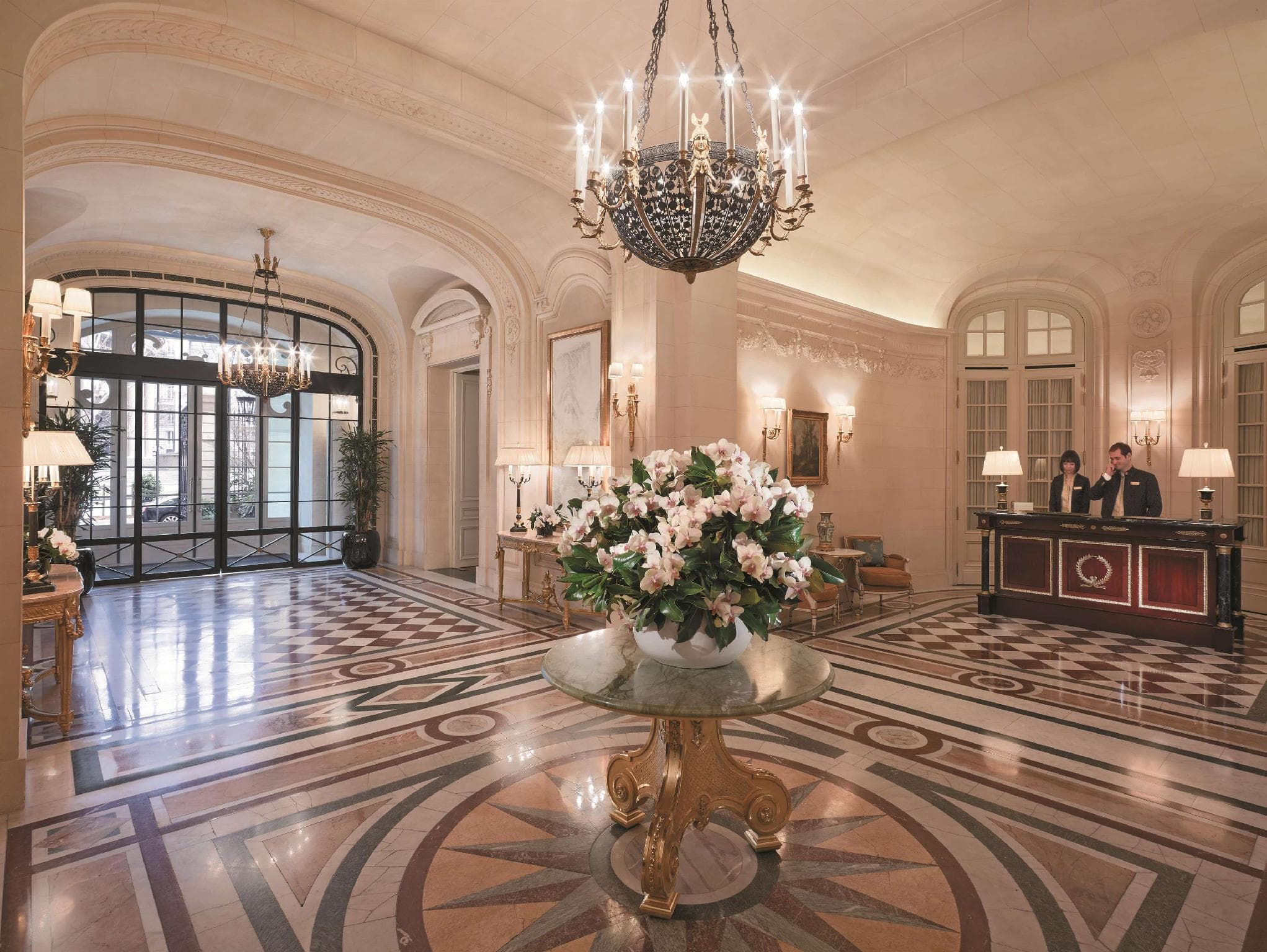 Shangri-La Hotel, Paris photo 3