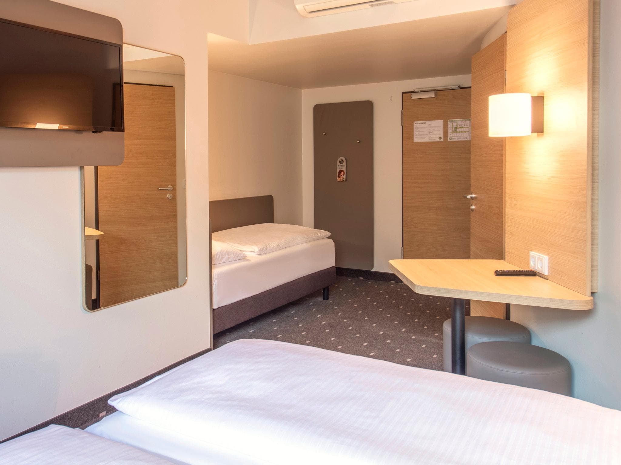 B&B Hotel Nurnberg-Hbf photo 4