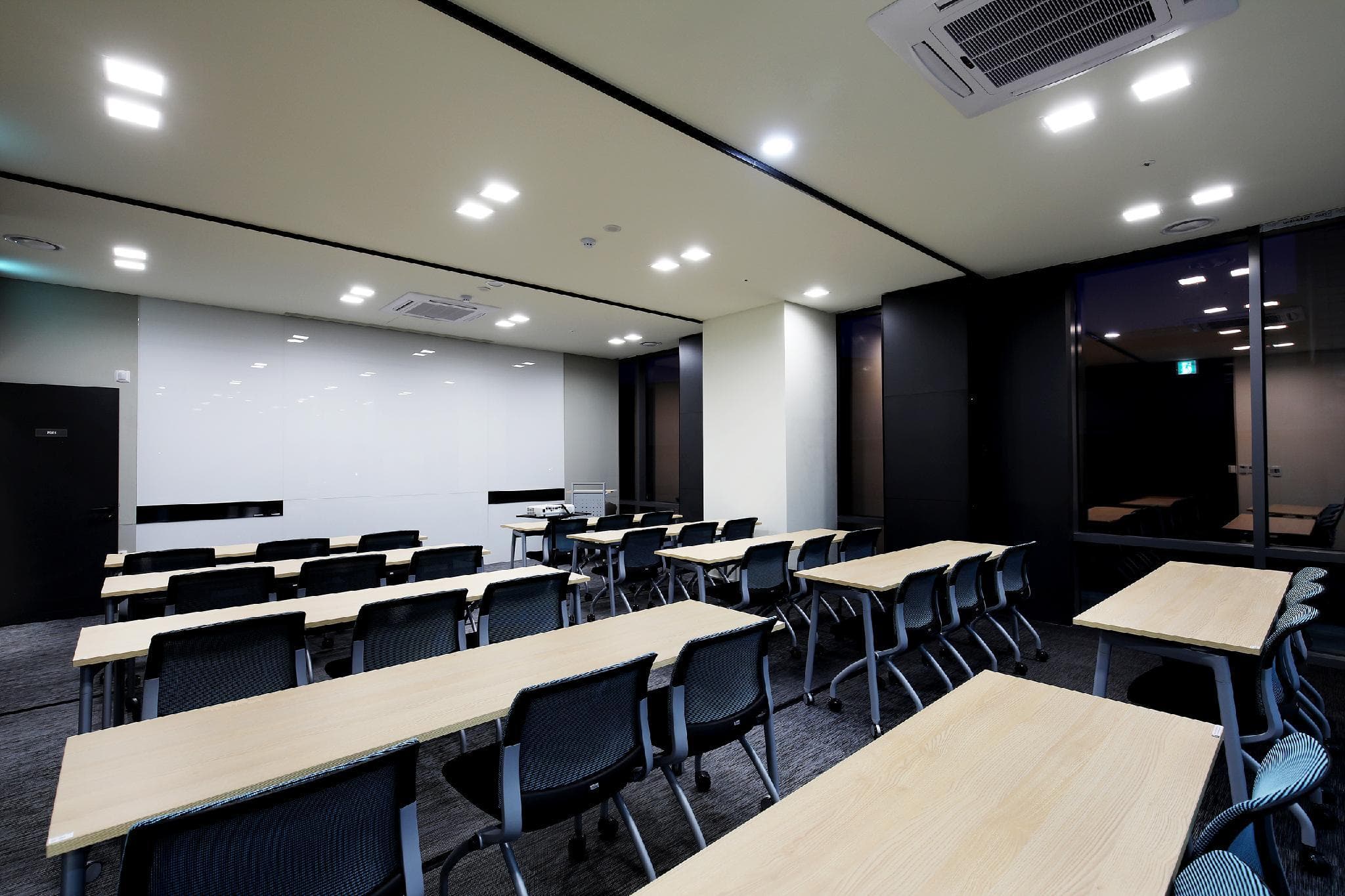 Gloucester Hotel Kintex photo 3