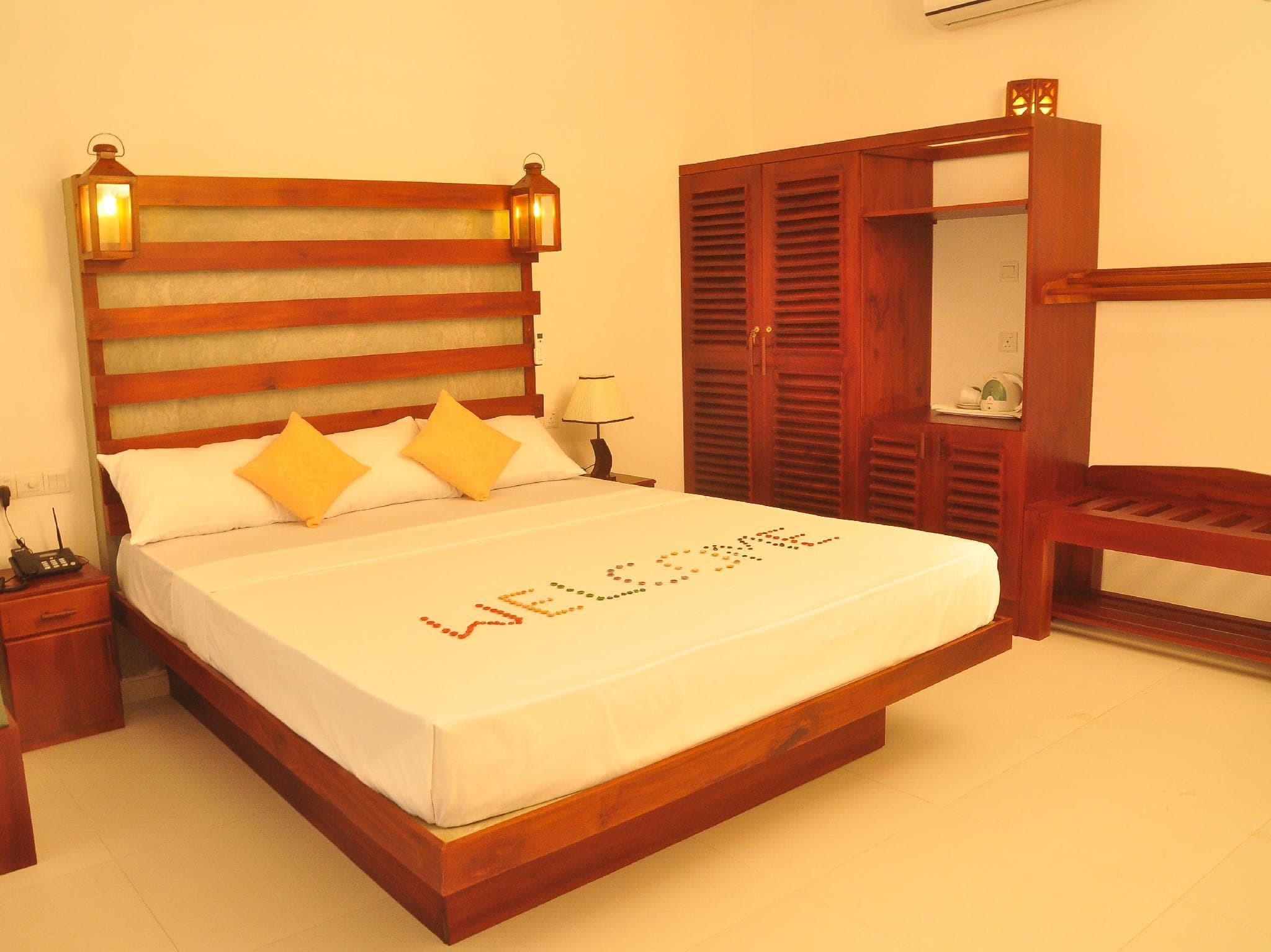 Oasey Beach Hotel photo 2