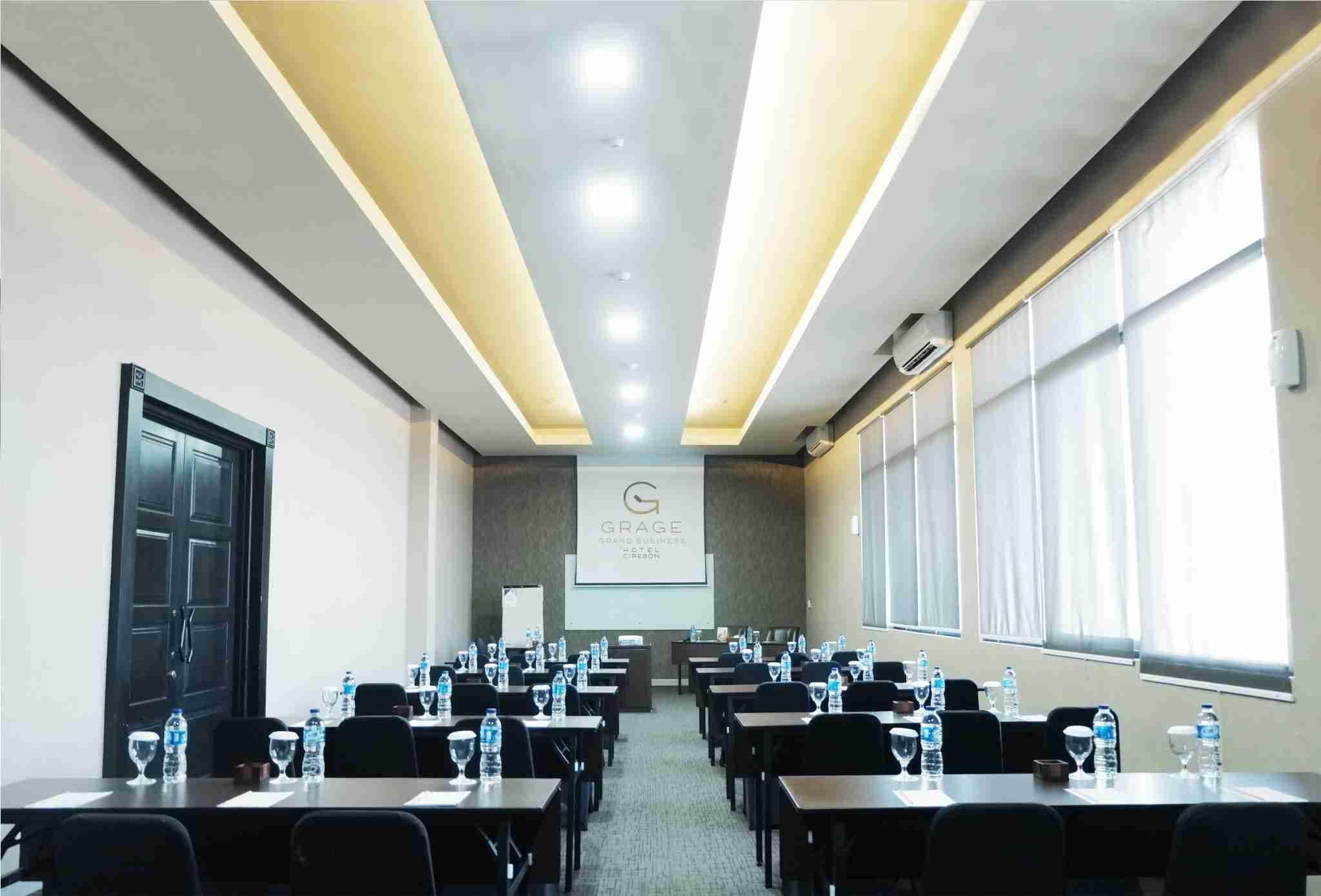 Grage Hotel Cirebon photo 5