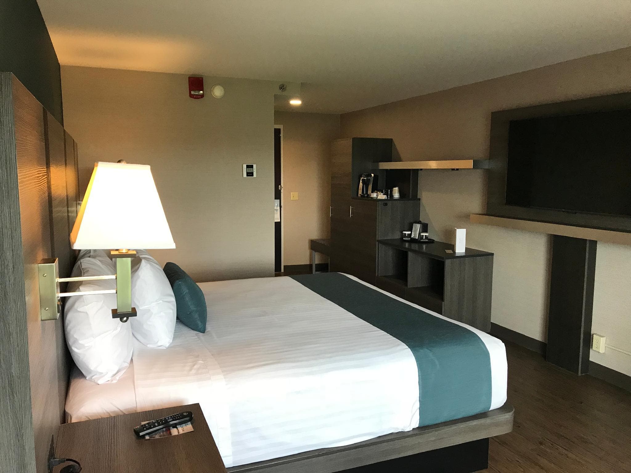 RIT Inn & Conference Center photo 2