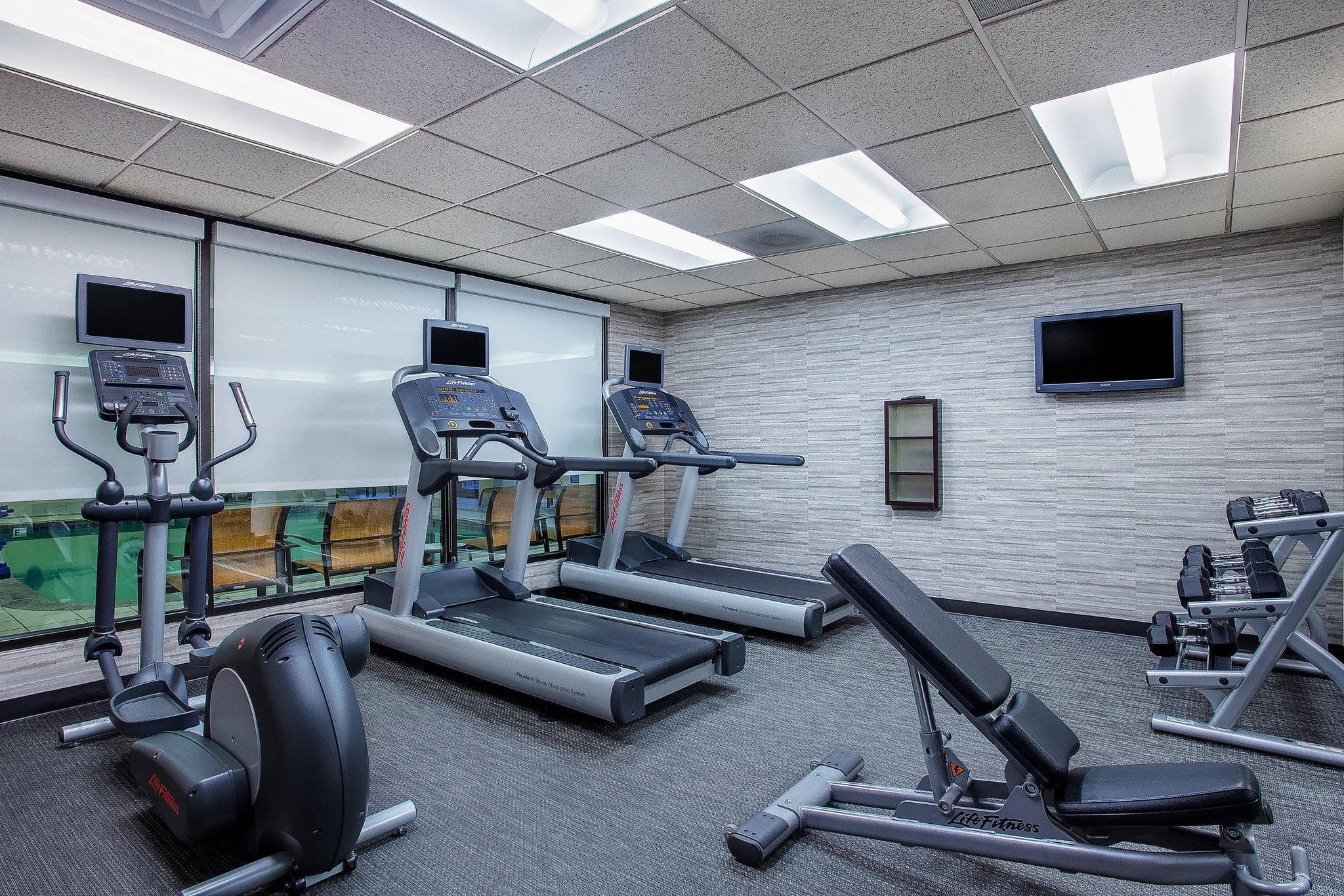 Courtyard by Marriott Knoxville Cedar Bluff photo 4