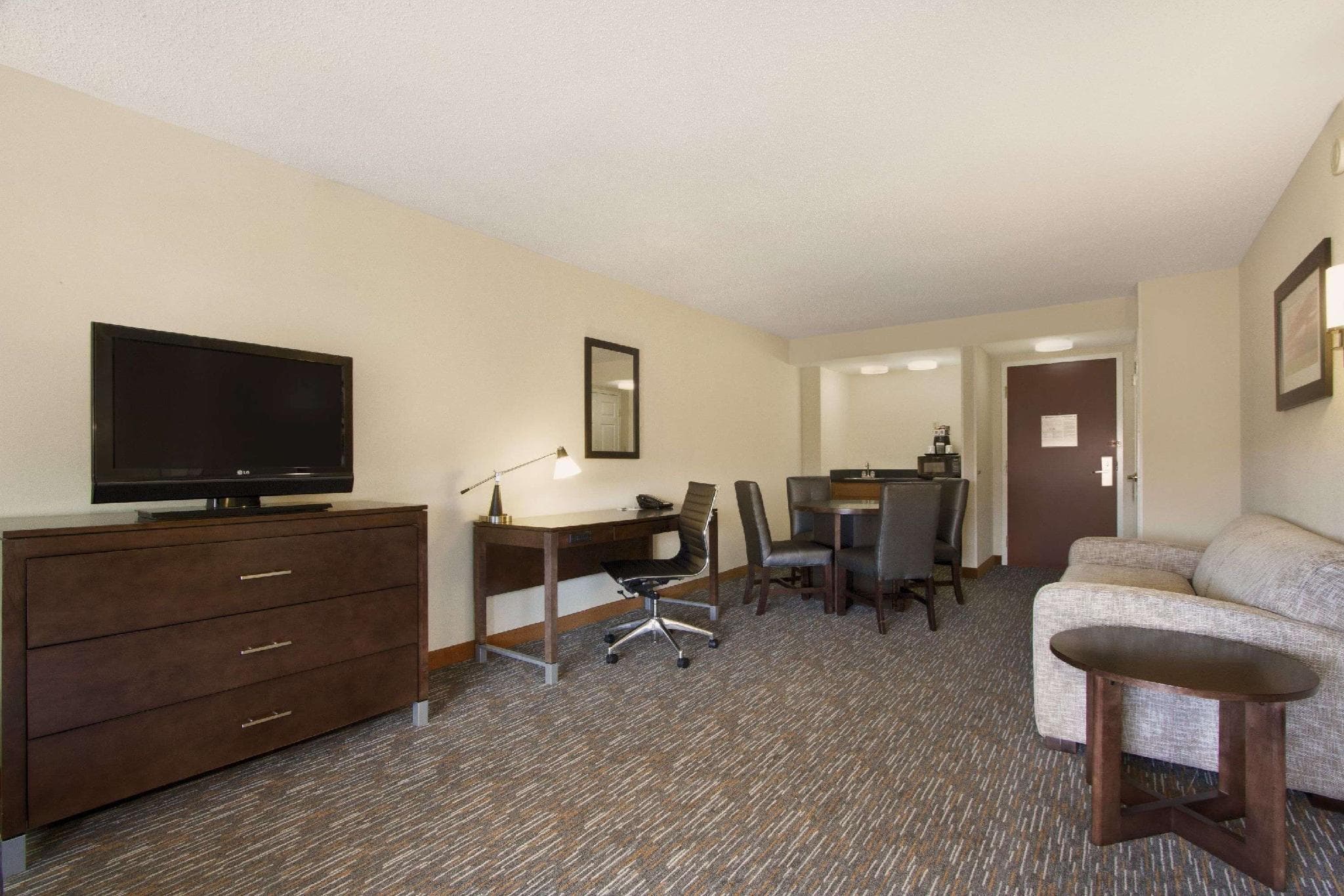 Wingate by Wyndham Chattanooga photo 2