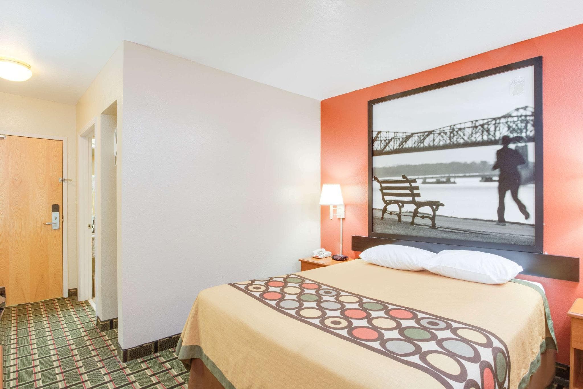 Super 8 By Wyndham Crossville Tn photo 2