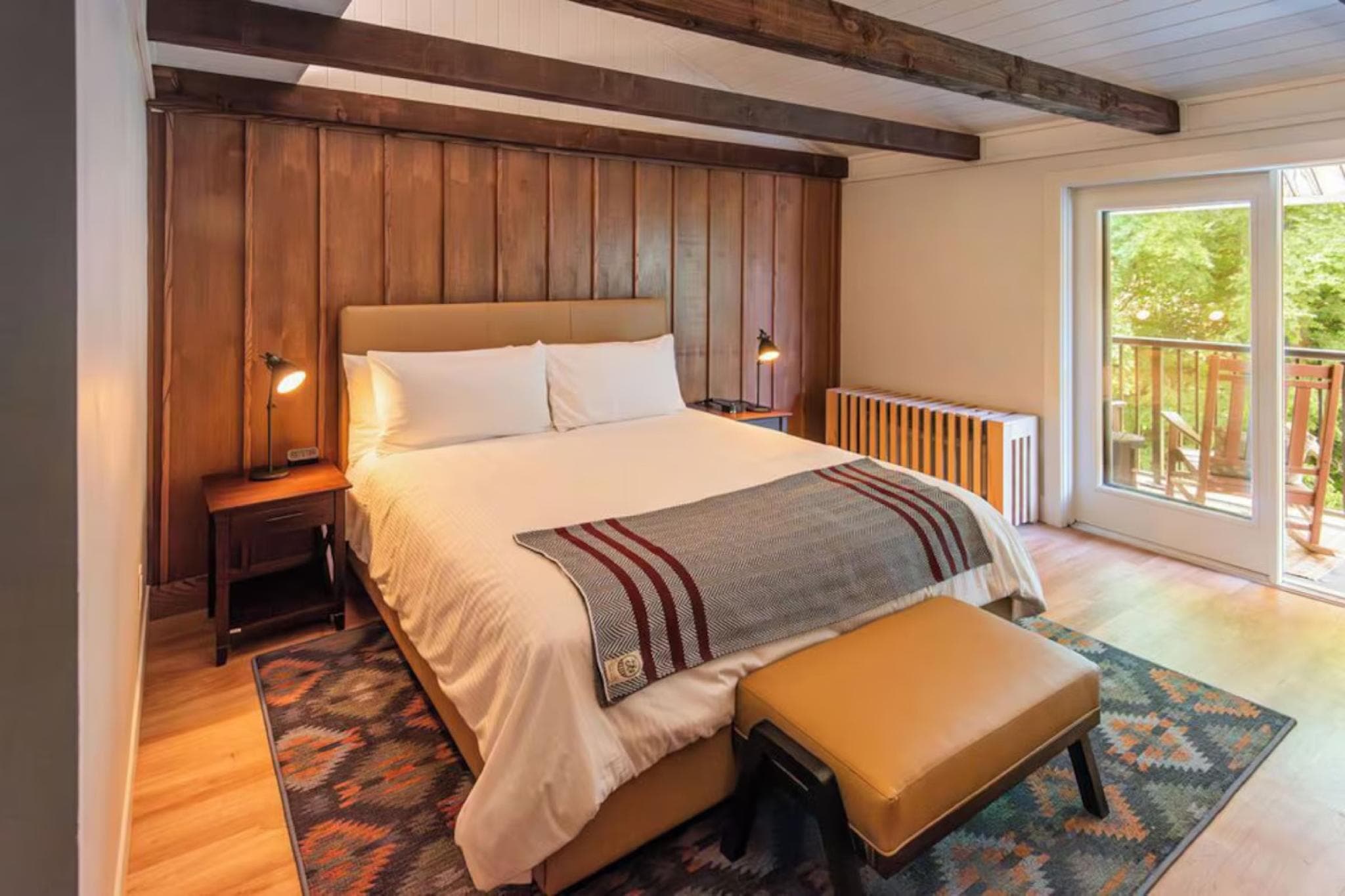 Historic Rocky Waters Inn, A Small Luxury Hotel photo 2