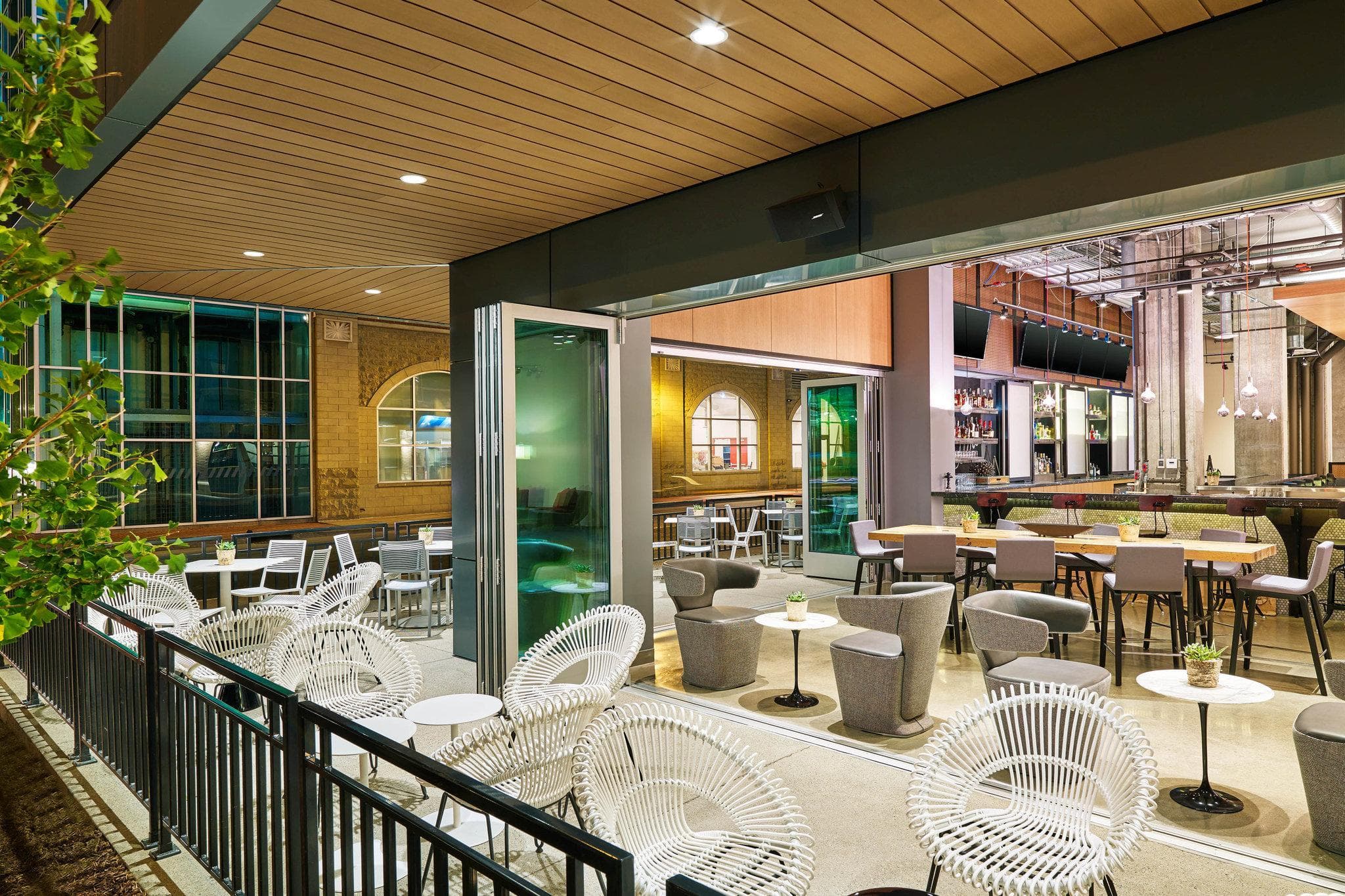 Aloft by Marriott Louisville Downtown