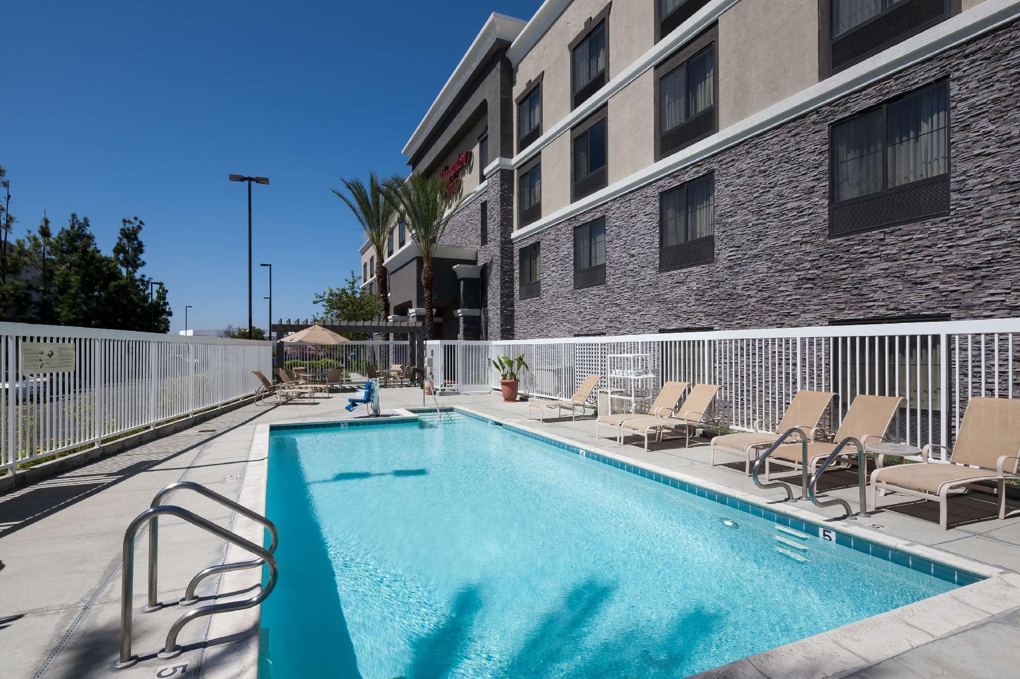 Hampton Inn Los Angeles-Orange County-Cypress photo 4