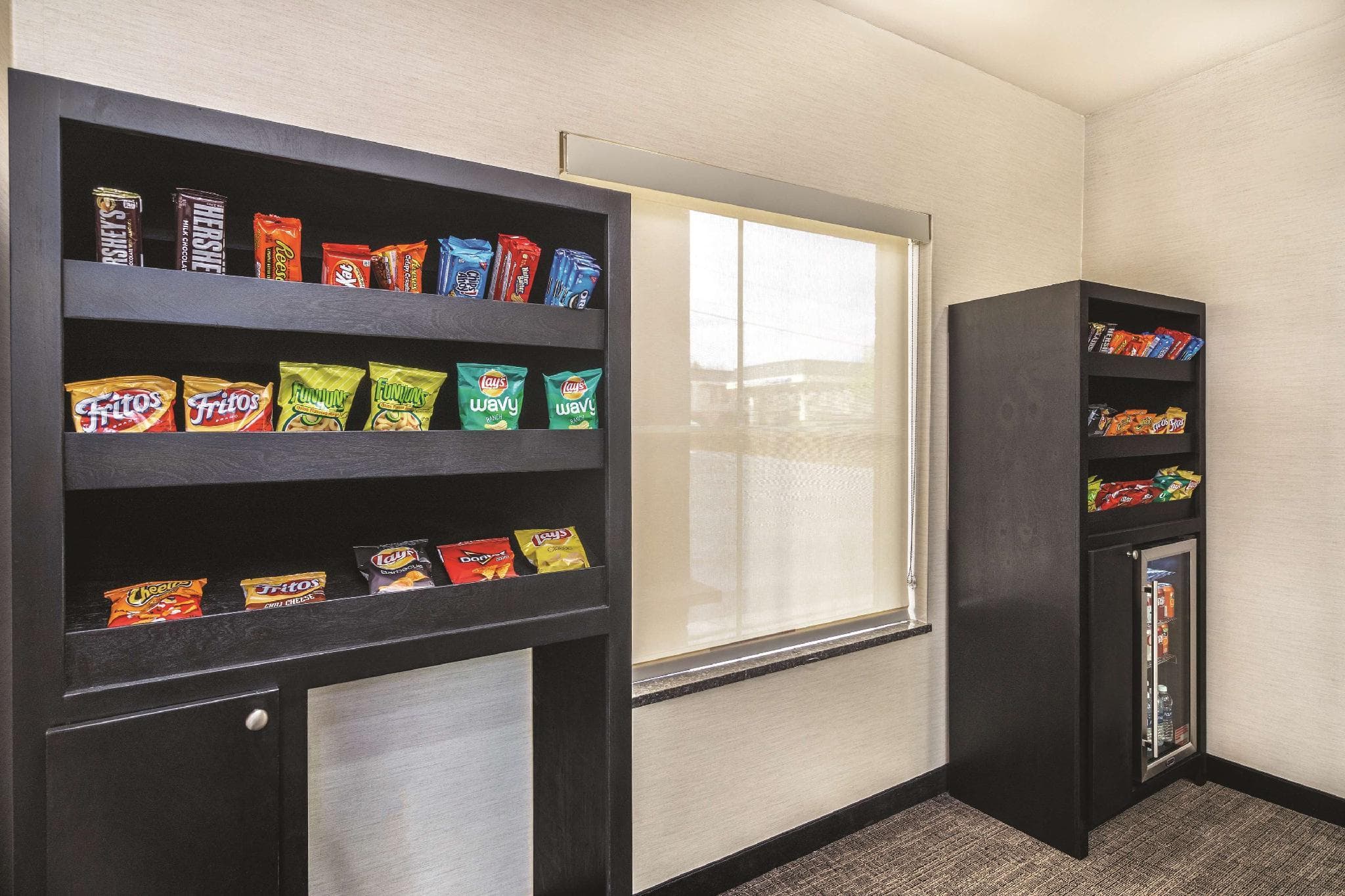 La Quinta Inn & Suites by Wyndham Rome photo 5