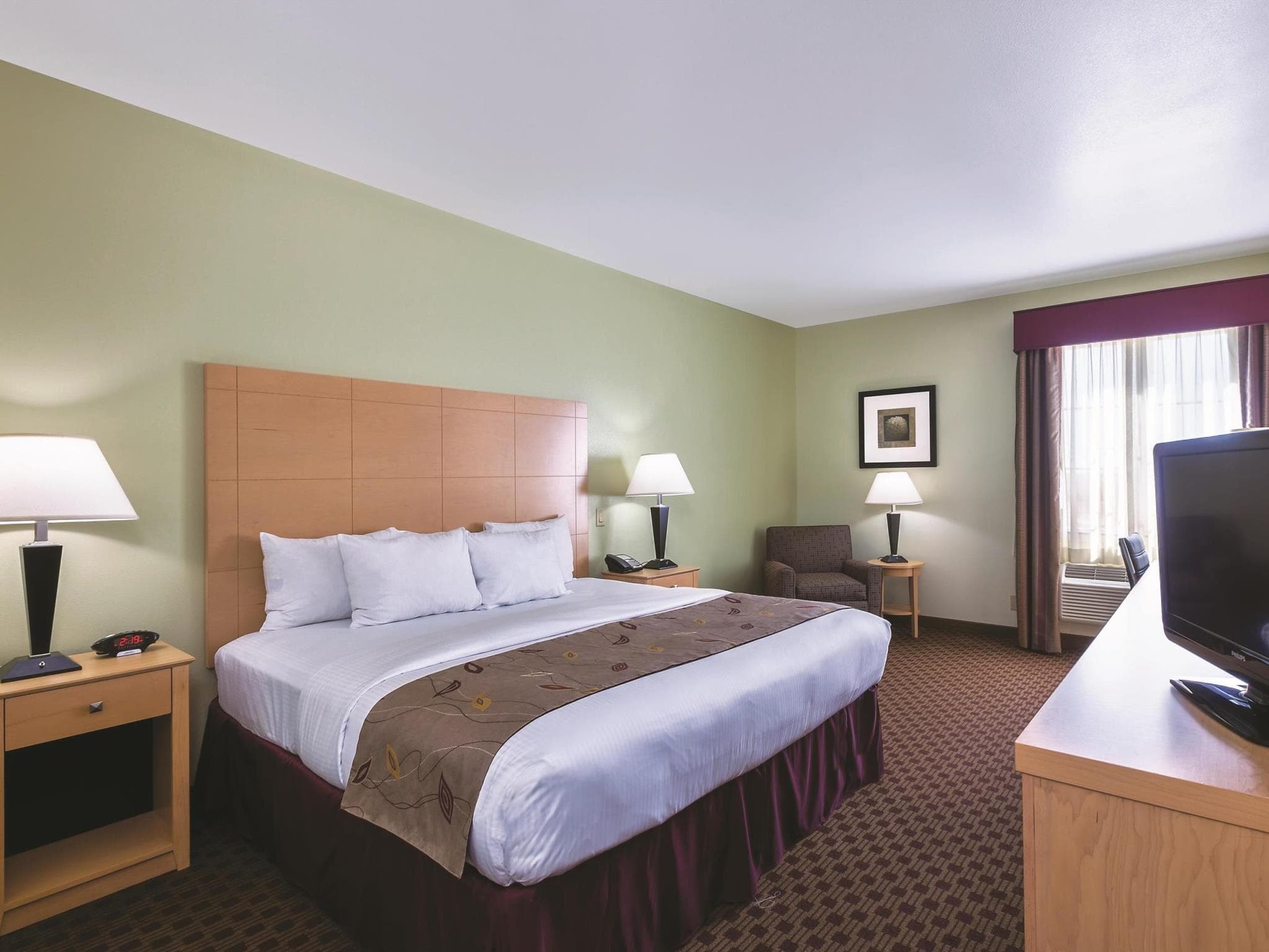 La Quinta Inn & Suites by Wyndham Odessa North photo 5